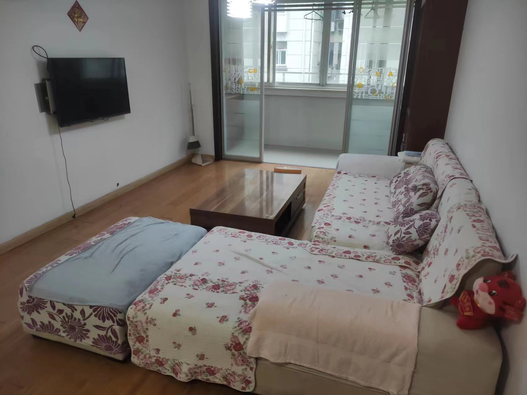 银花苑 3室2厅2卫 108m&sup2;