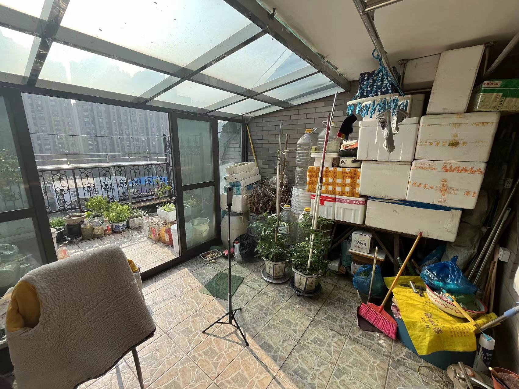 凯旋花园 3室2厅2卫 113.09m&sup2;