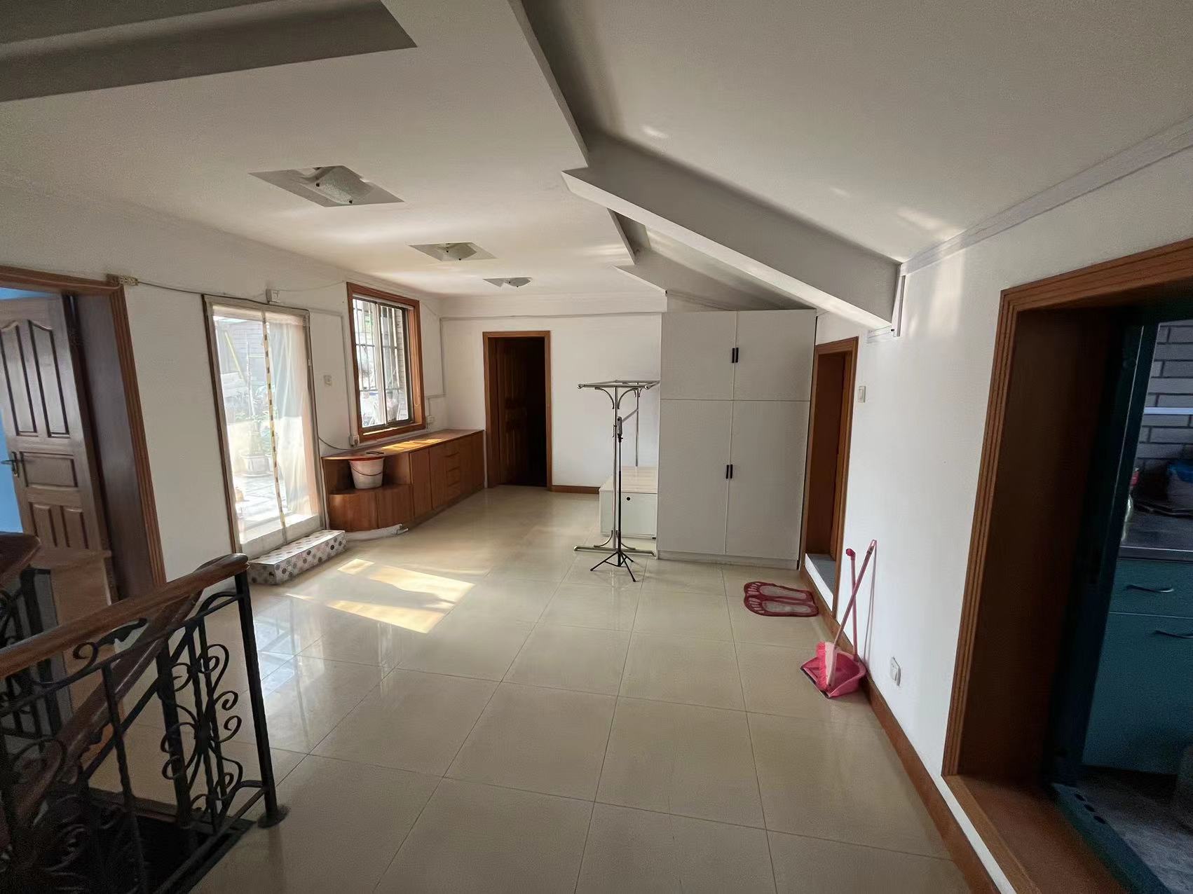 凯旋花园 3室2厅2卫 113.09m&sup2;