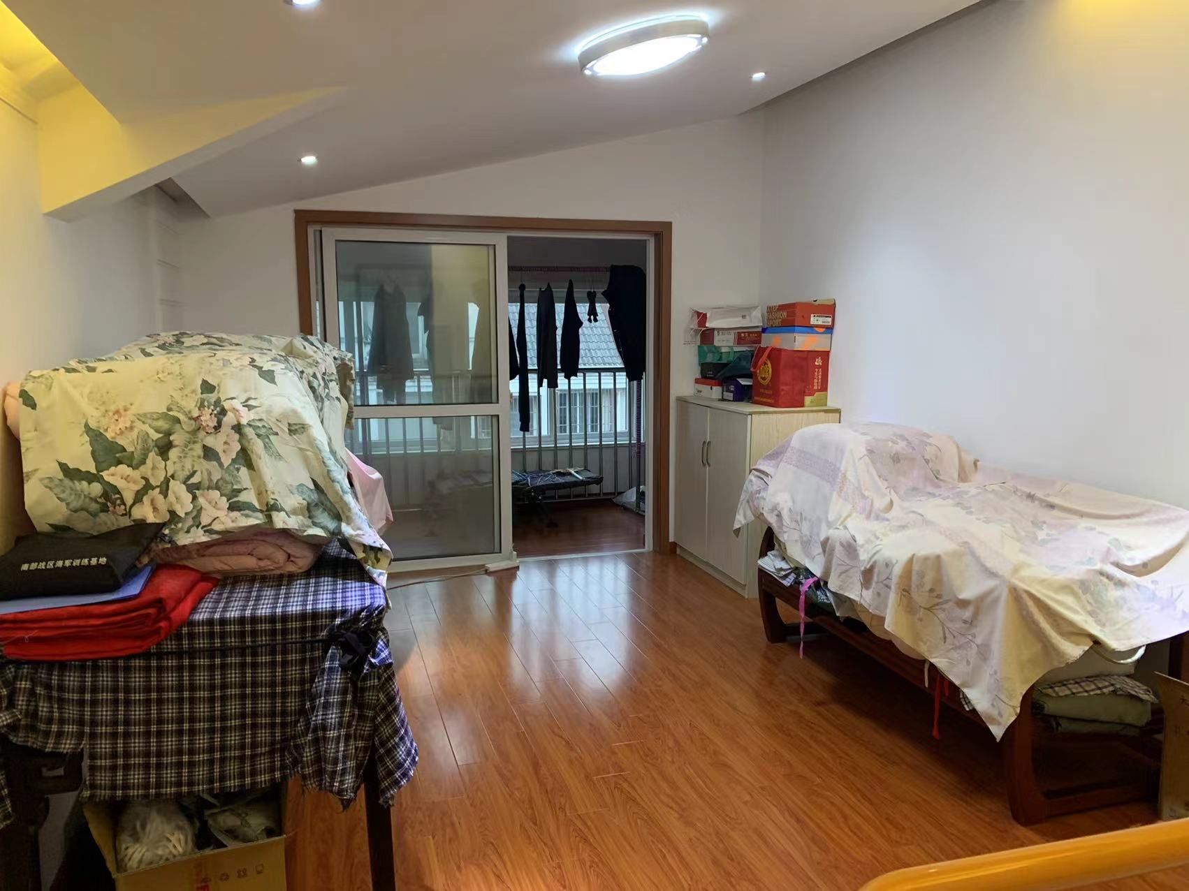 书院坊 3室2厅2卫 143m&sup2;