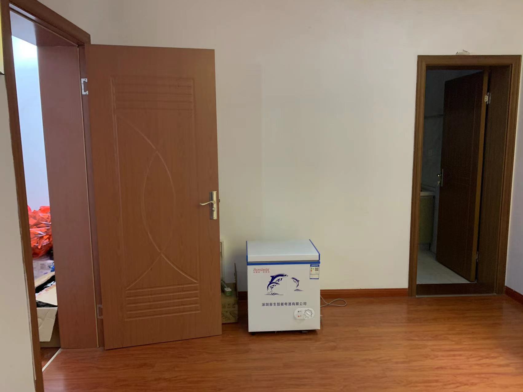 书院坊 3室2厅2卫 143m&sup2;
