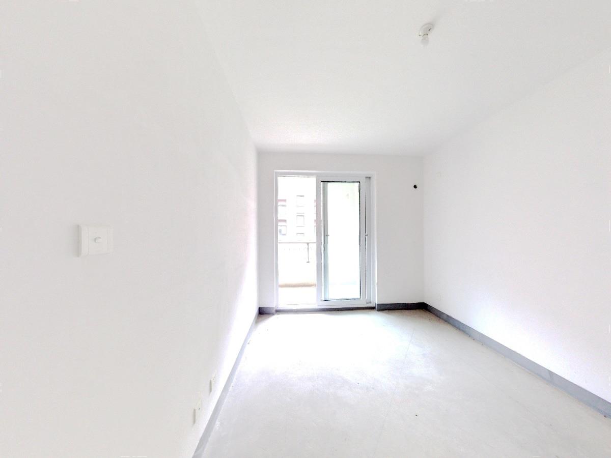 新城香溢紫郡 3室2厅2卫 124m²