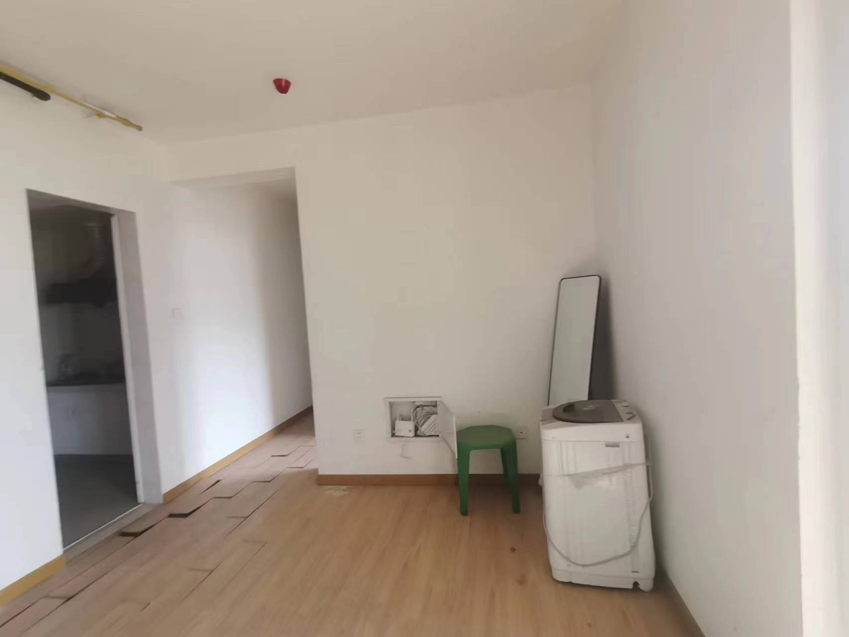 世茂新界 3室2厅2卫 123m&sup2;