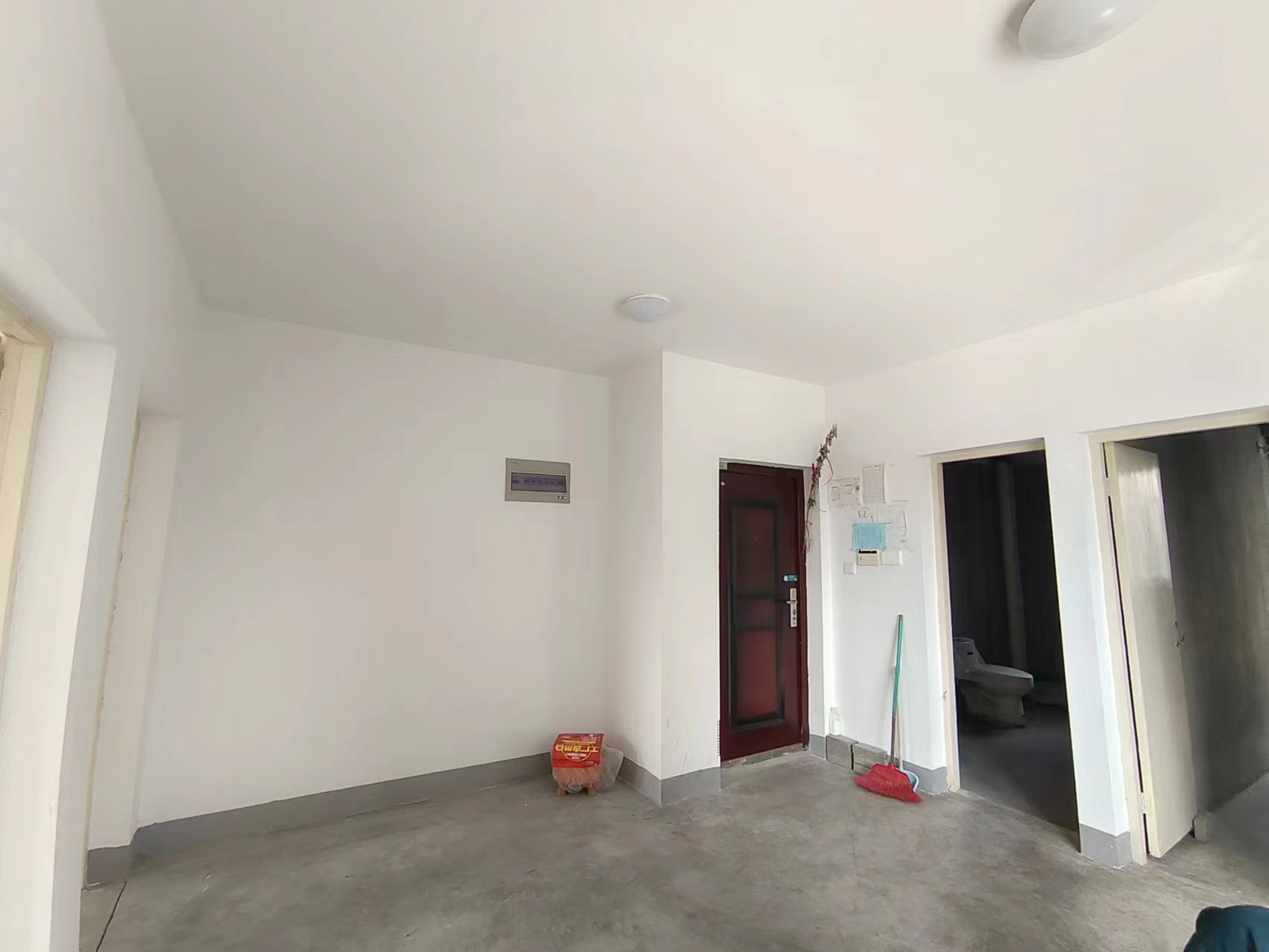 白龙花苑 2室1厅1卫 88m&sup2;