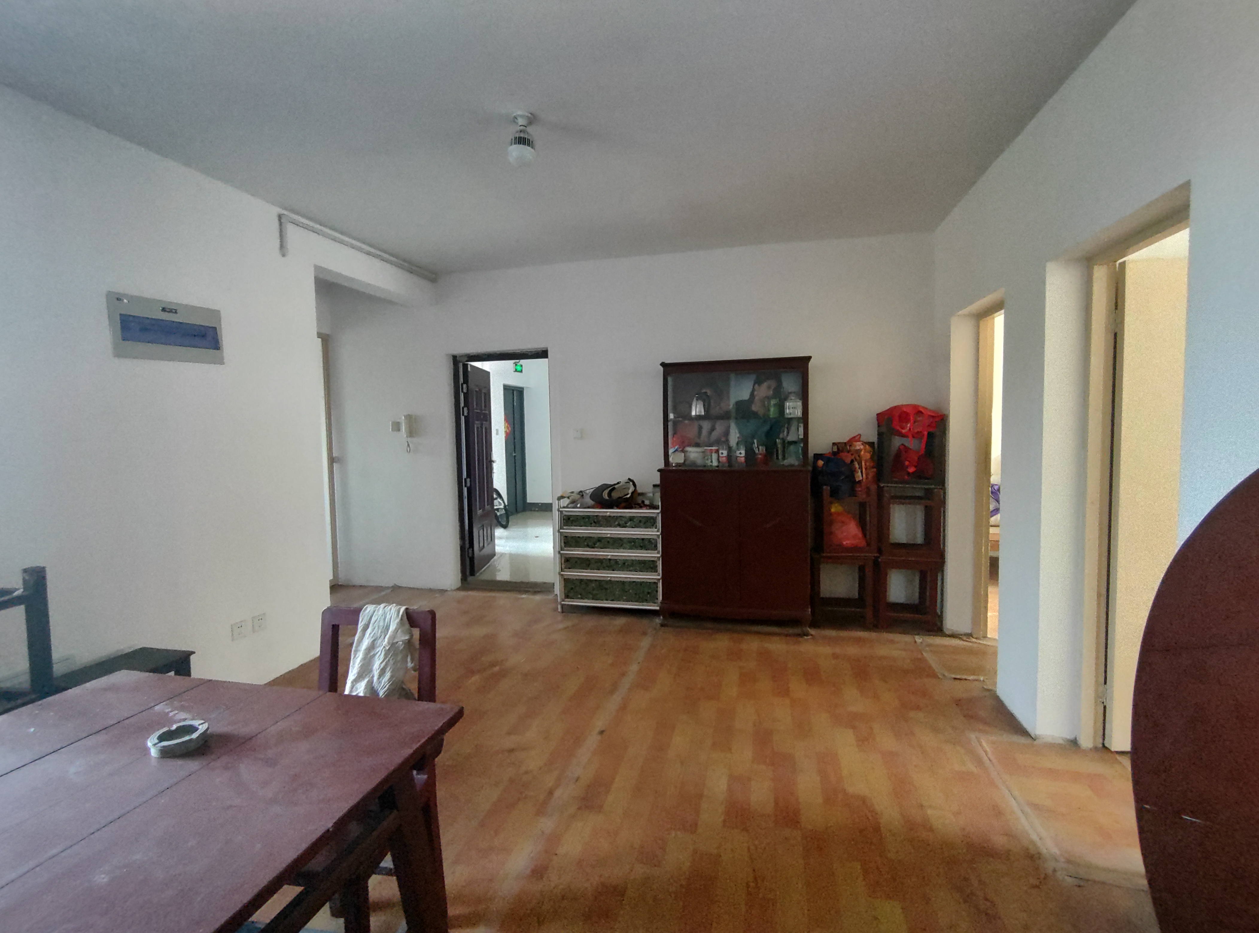 龙湖佳苑 2室1厅1卫 97.3m&sup2;