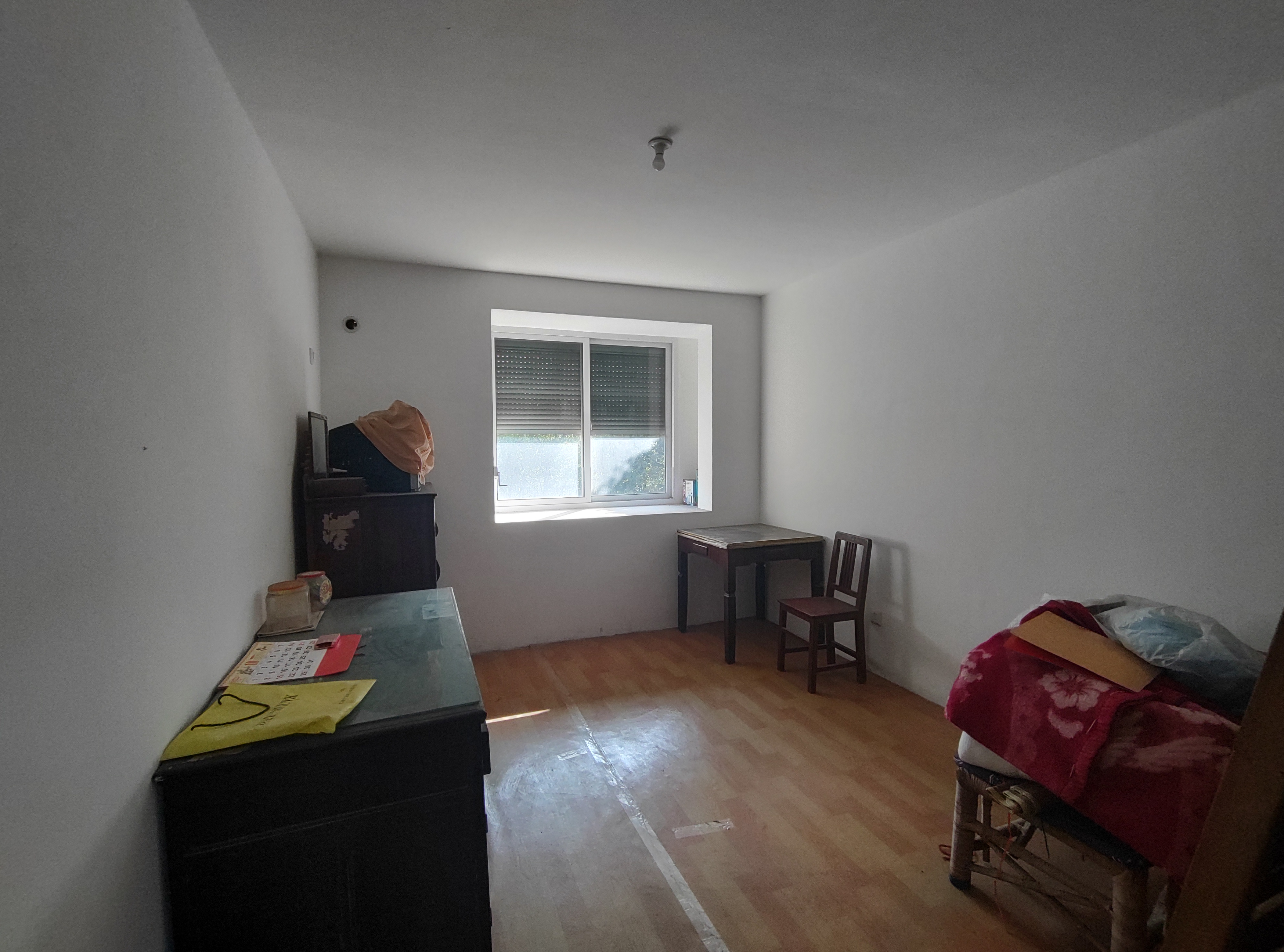 龙湖佳苑 2室1厅1卫 97.3m&sup2;