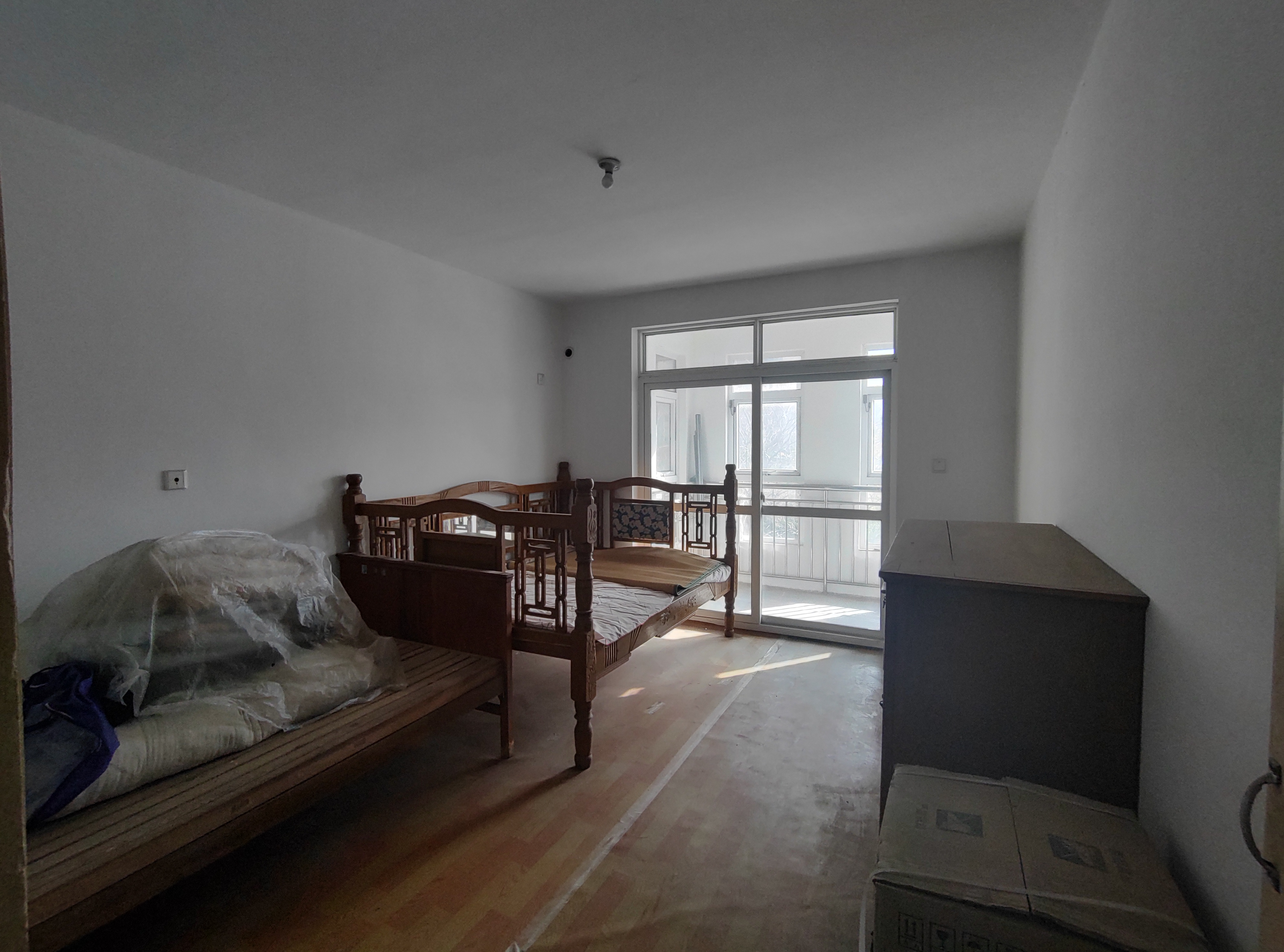 龙湖佳苑 2室1厅1卫 97.3m&sup2;