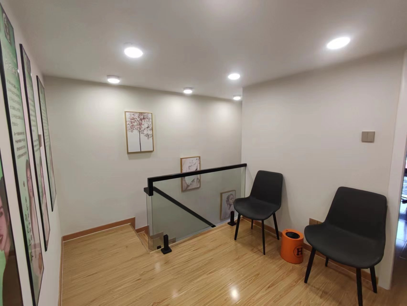 赛格时代广场 2室2厅1卫 62.2m&sup2;