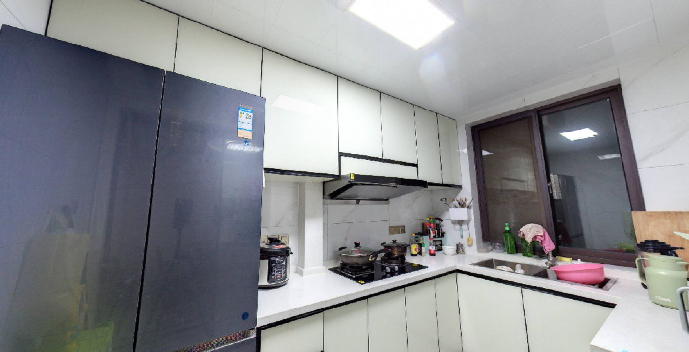 外滩小区 3室2厅1卫 142m&sup2;