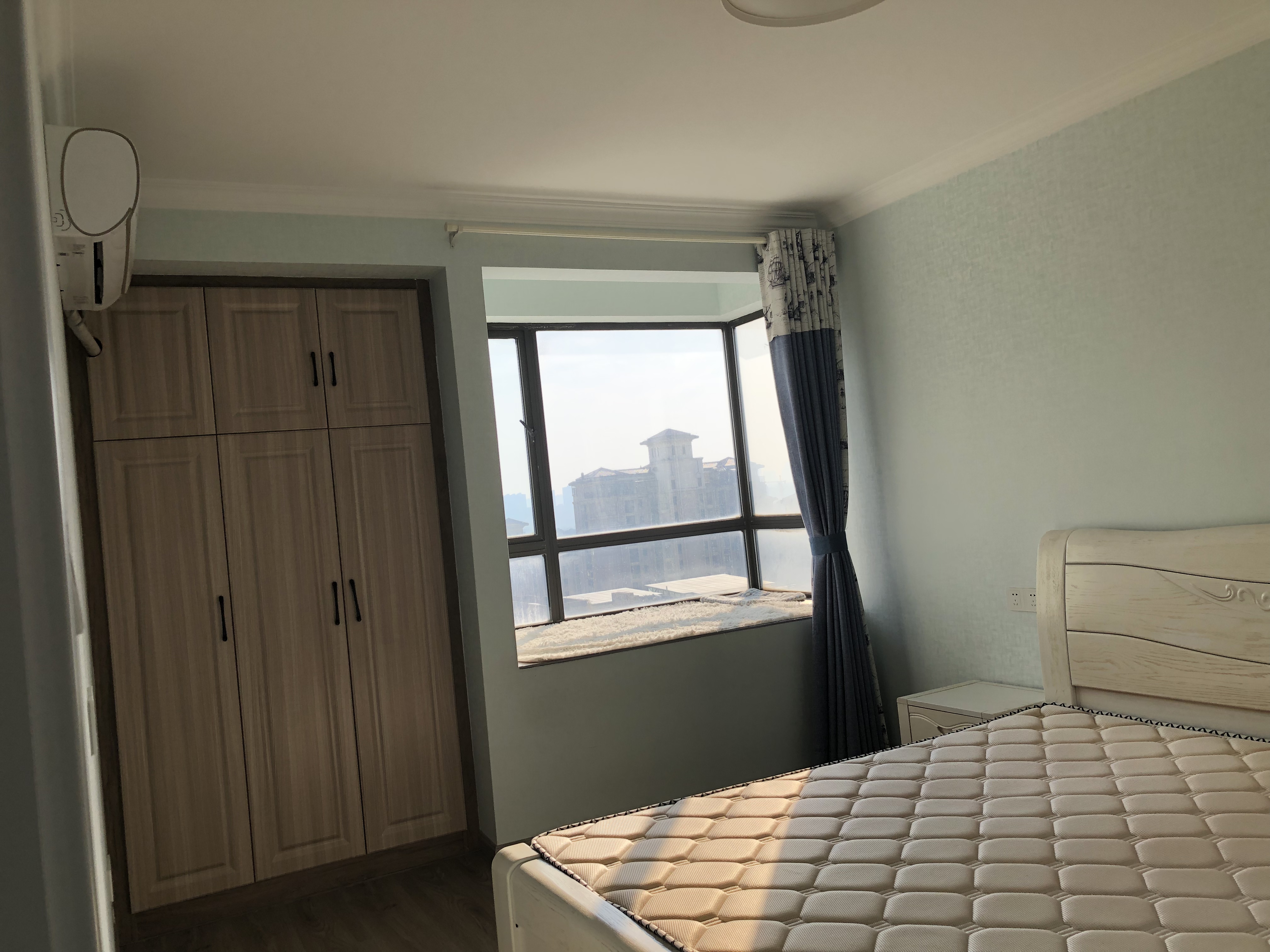 德诚&middot;翰景园 3室2厅1卫 92.00m&sup2;