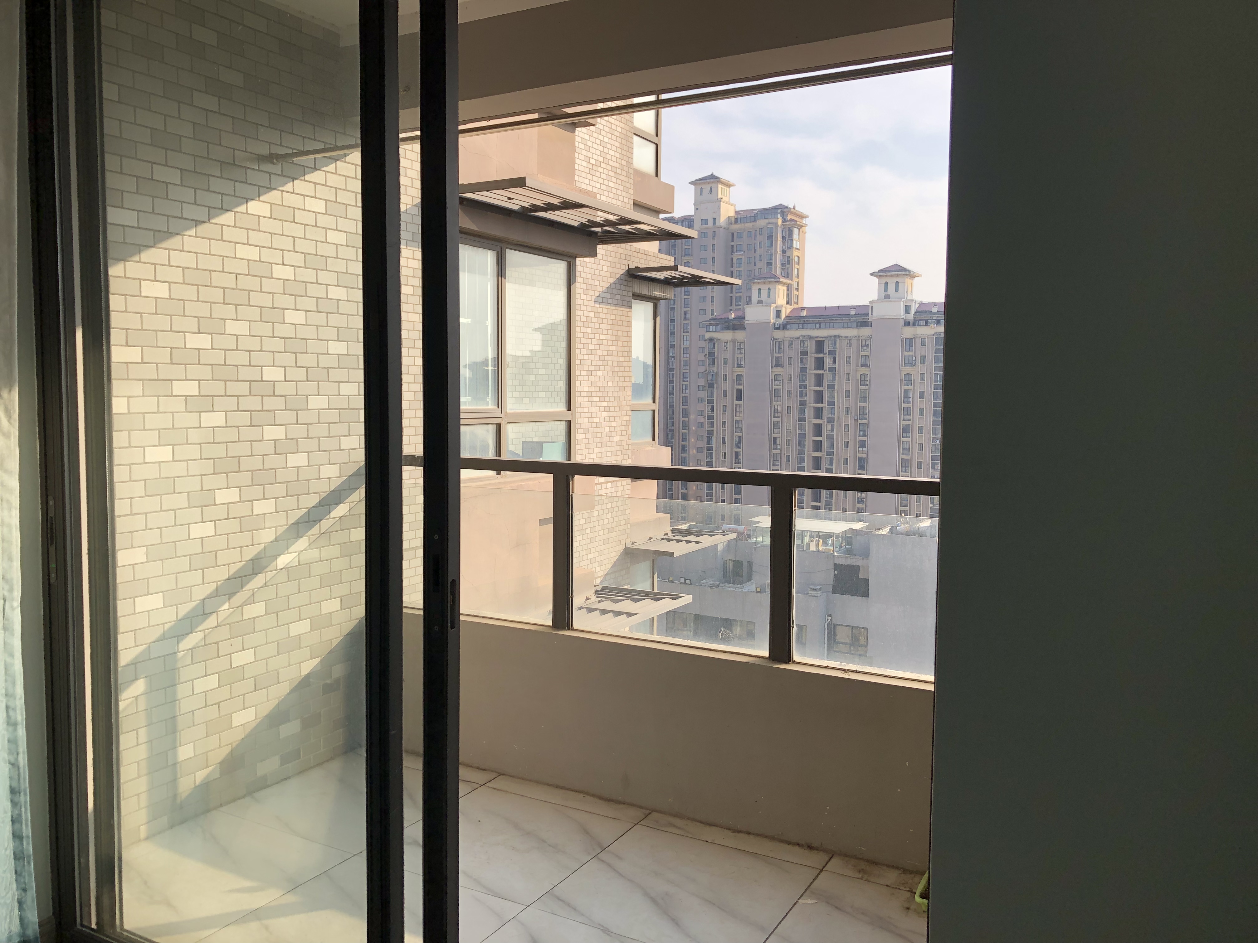 德诚&middot;翰景园 3室2厅1卫 92.00m&sup2;