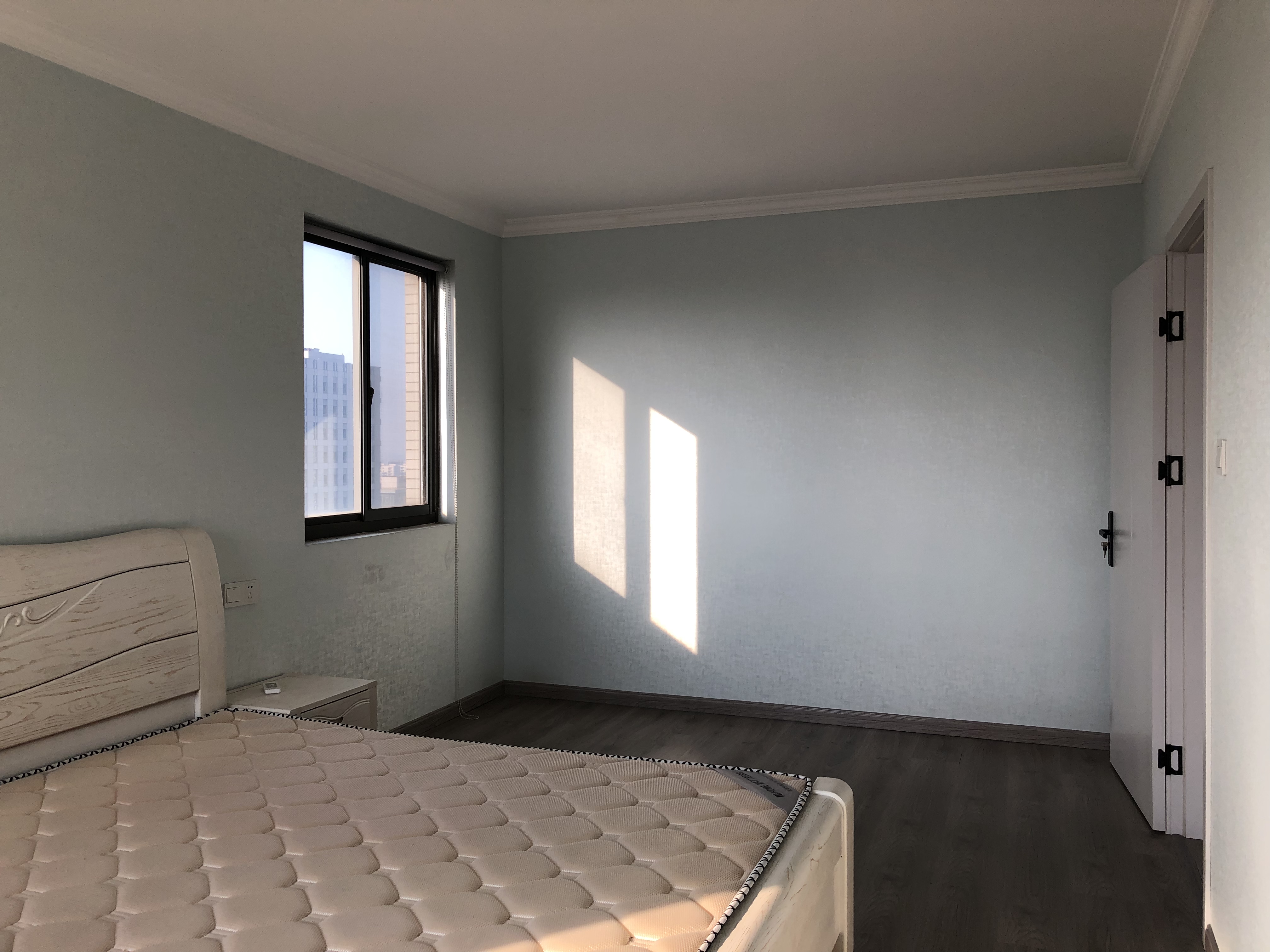 德诚&middot;翰景园 3室2厅1卫 92.00m&sup2;