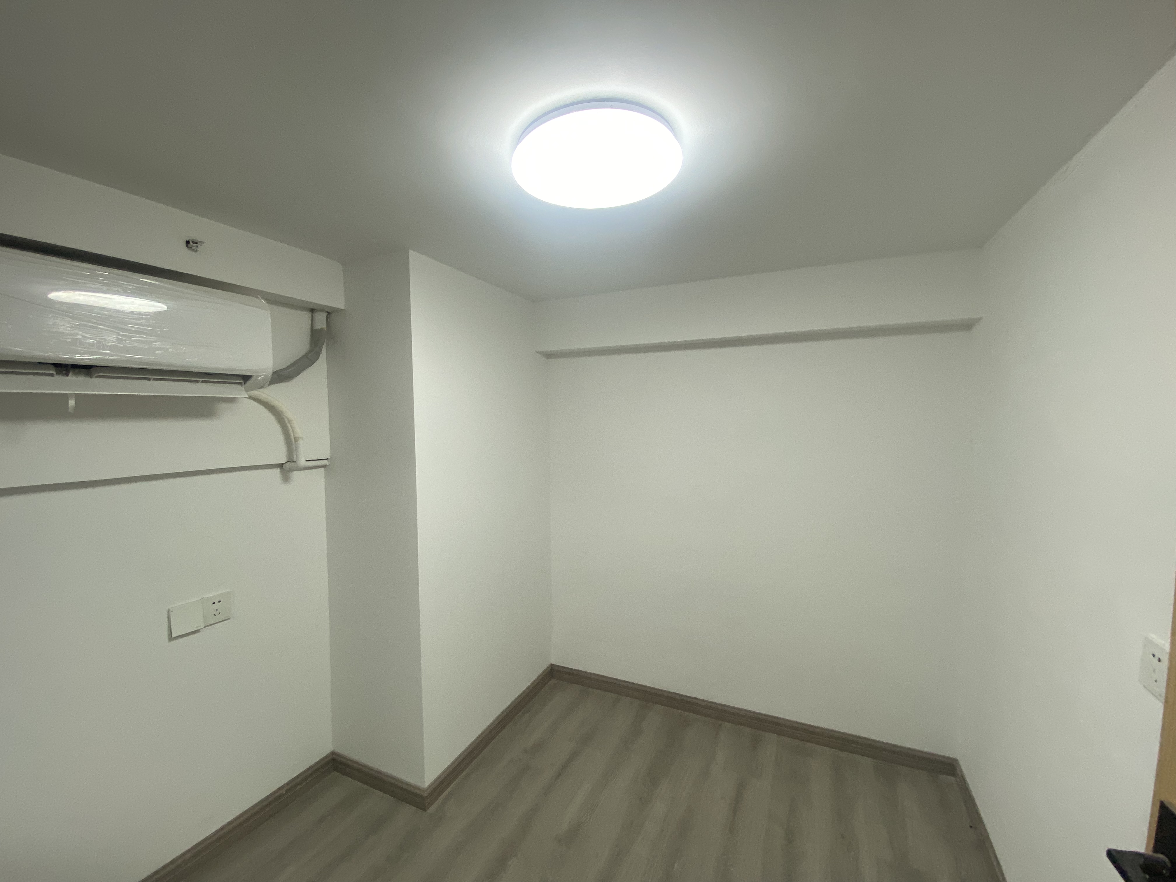 中港银座 2室2厅1卫 48m&sup2;