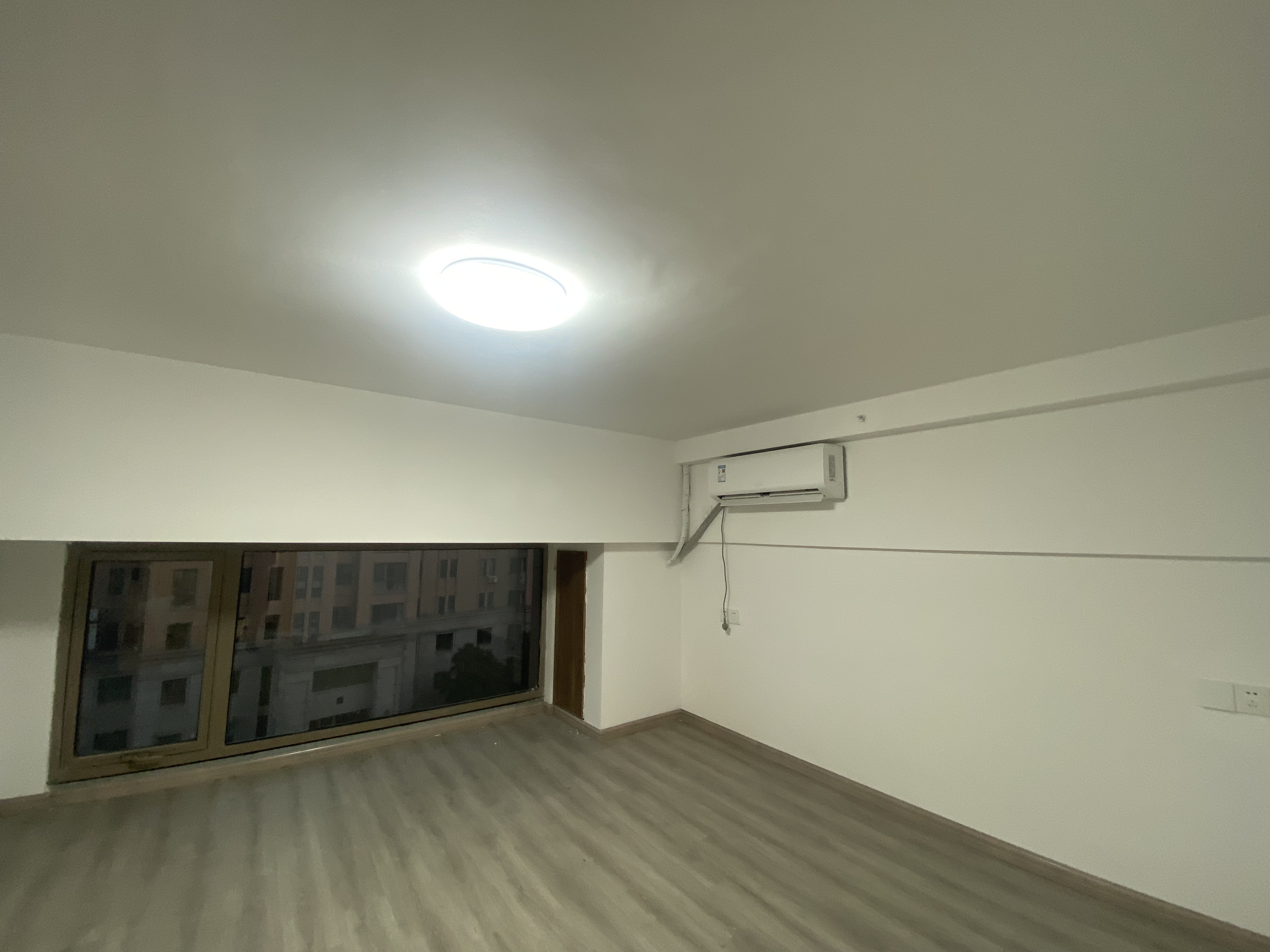 中港银座 2室2厅1卫 48m&sup2;