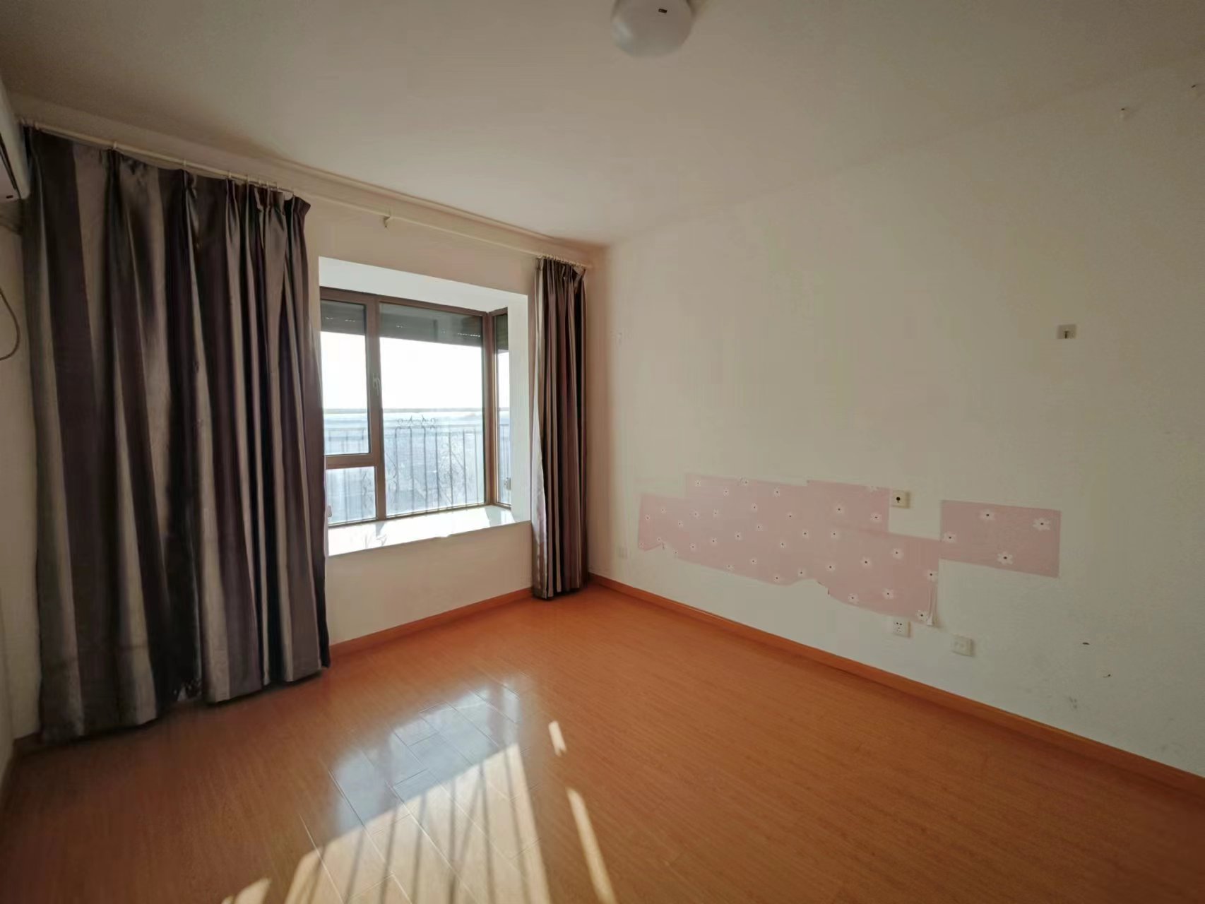 金海苑 3室2厅1卫 113m&sup2;