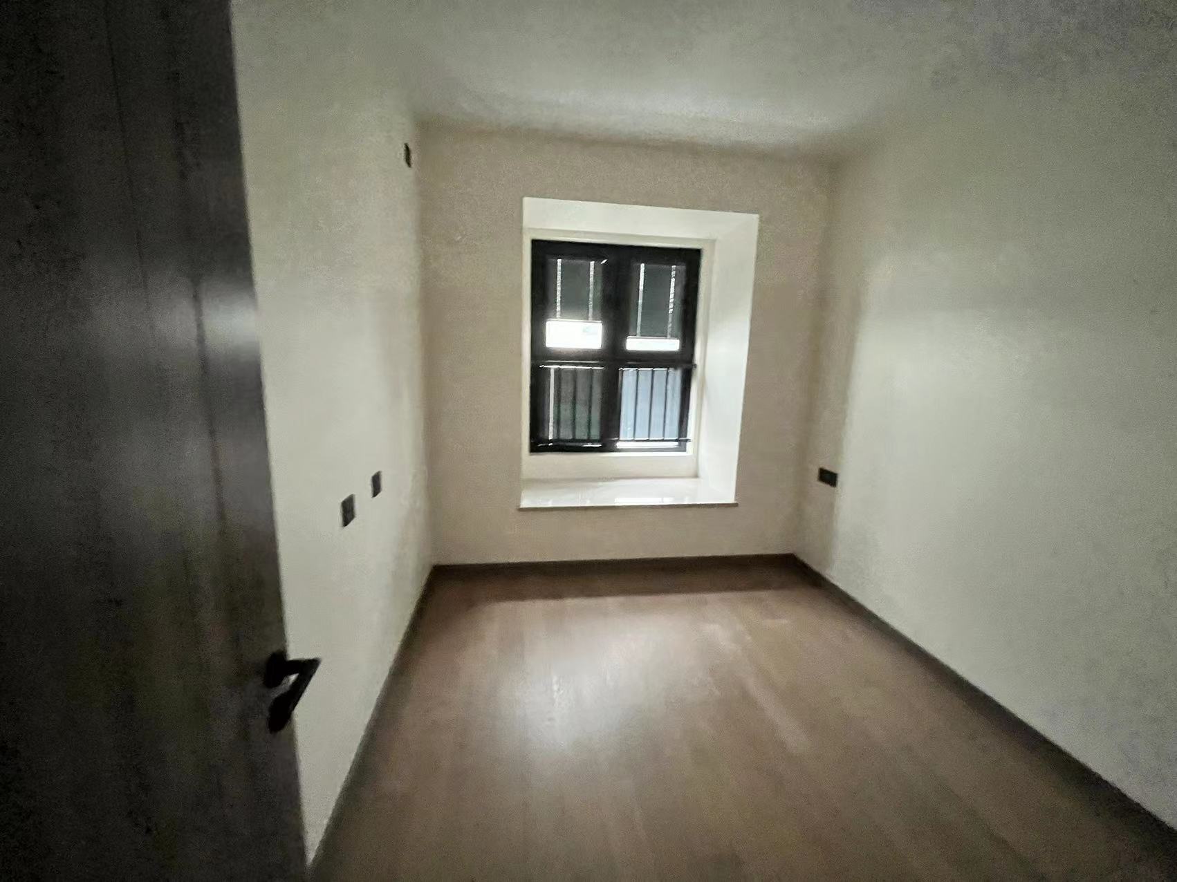 万科翡翠公园 2室1厅1卫 92m&sup2;