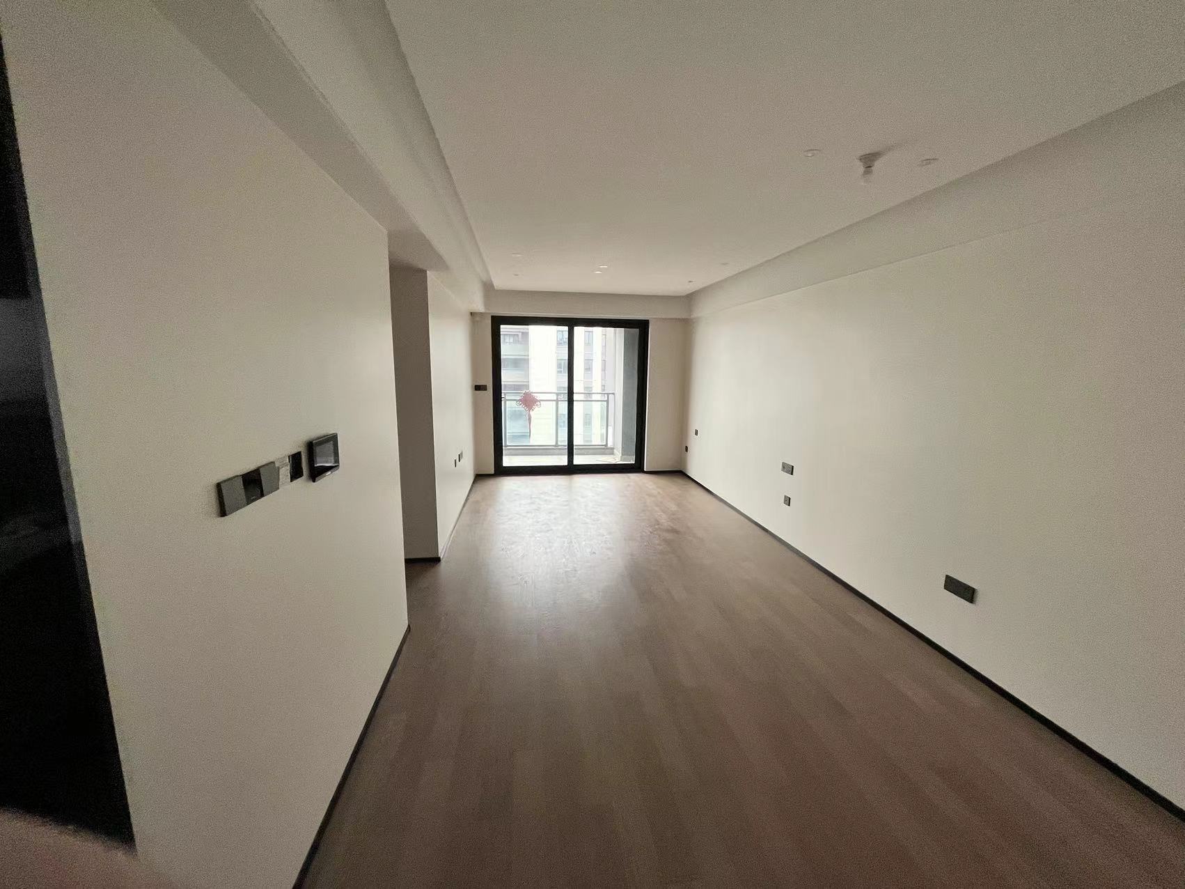 万科翡翠公园 2室1厅1卫 92m&sup2;