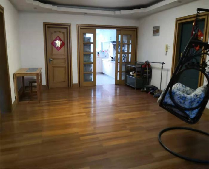 莲花苑 3室2厅1卫 128.00m&sup2;