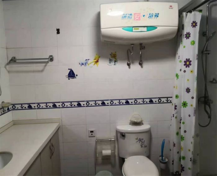 莲花苑 3室2厅1卫 128.00m&sup2;