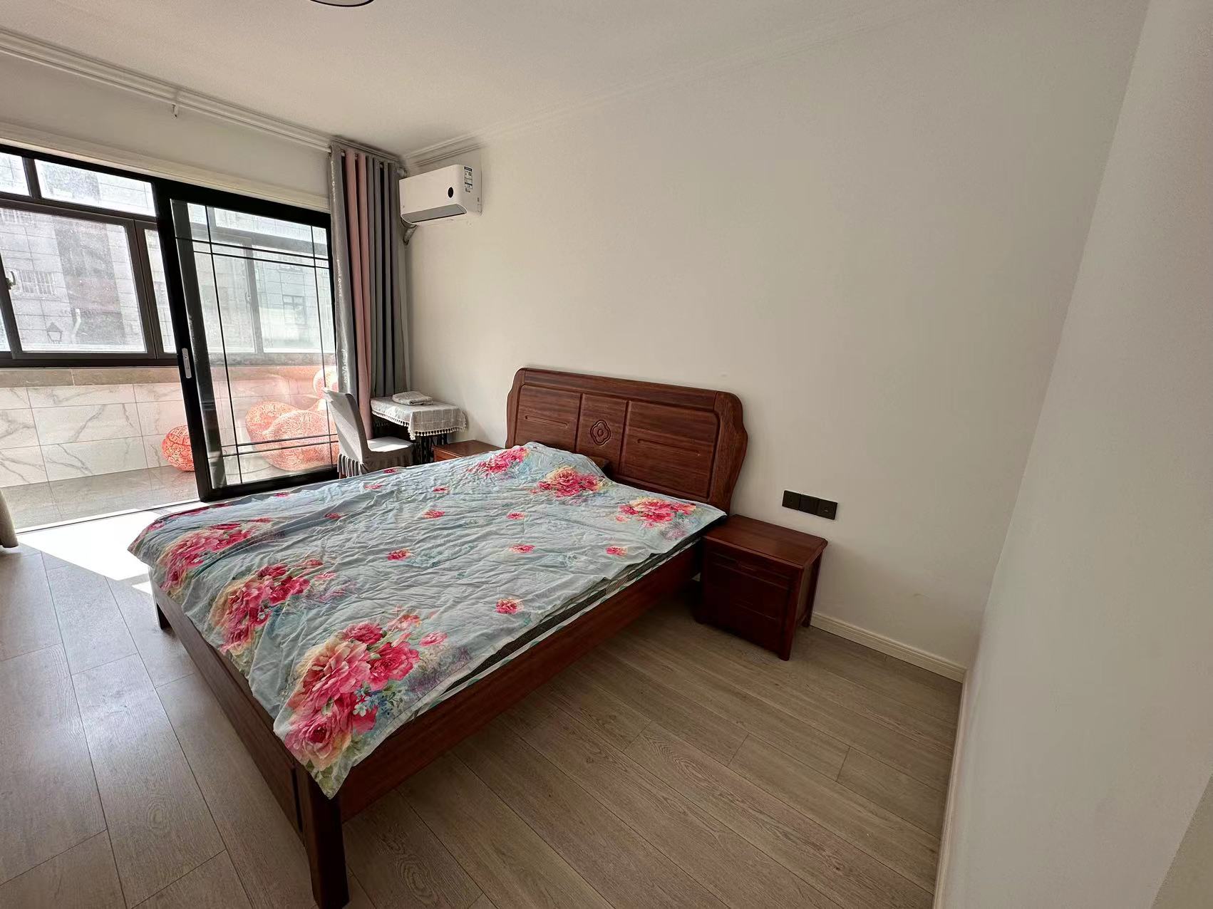 光明新村 3室1厅1卫 83.33m&sup2;