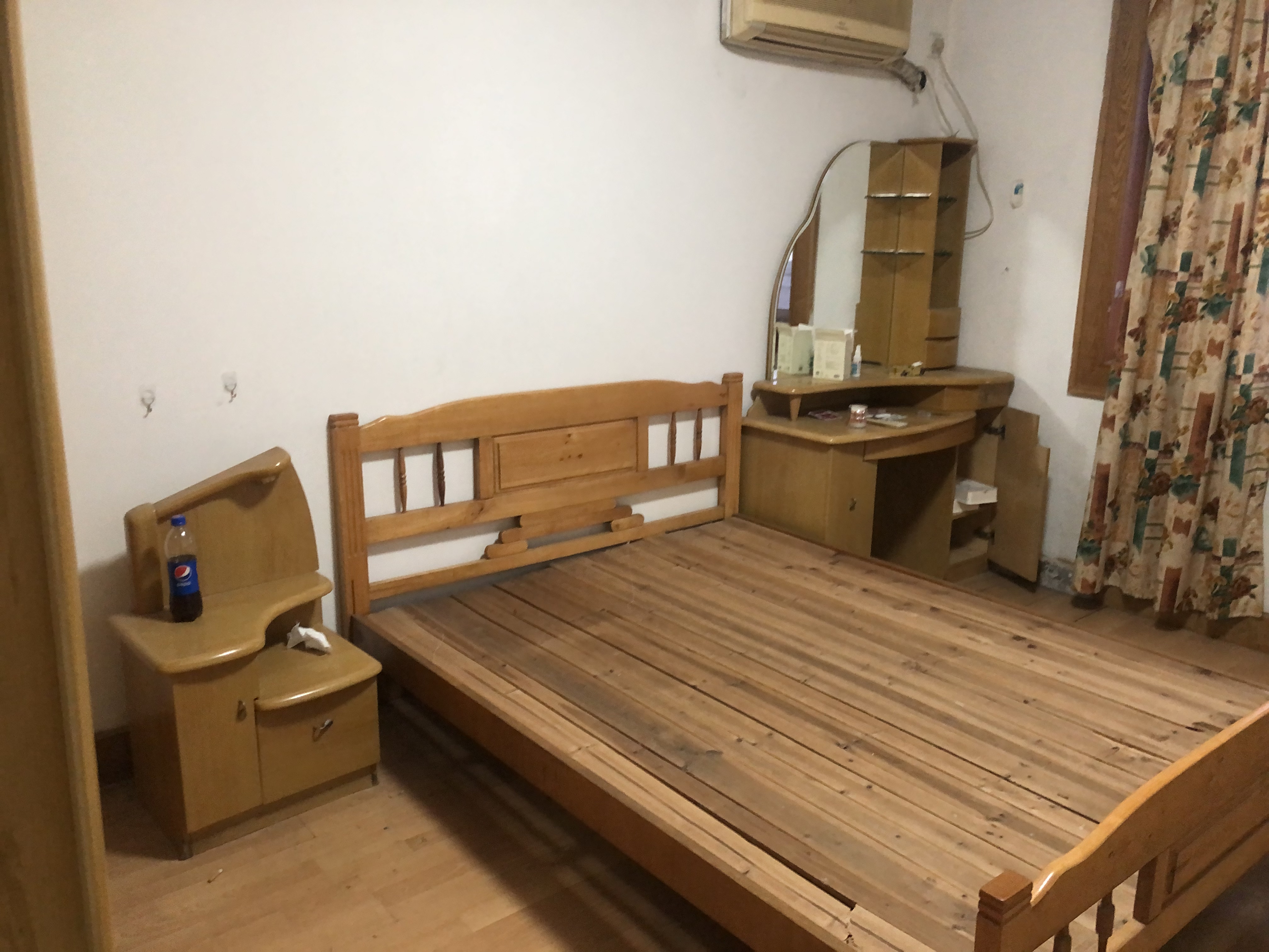 濠东路51号小区 2室1厅1卫 88m&sup2;