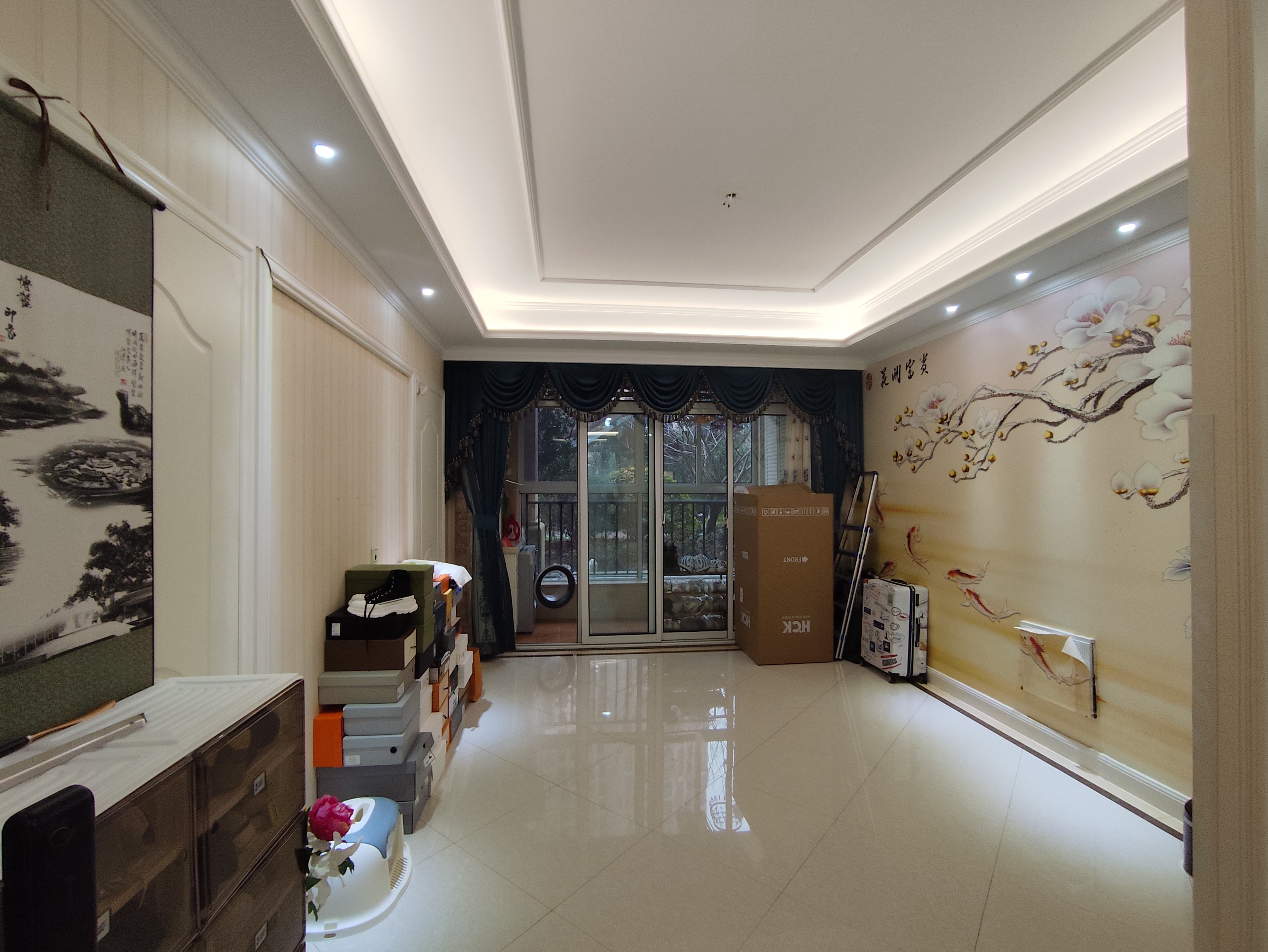 中南世纪花城三期 3室2厅2卫 126m²
