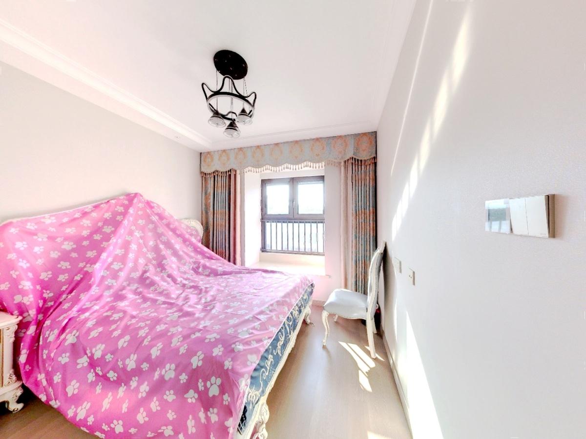 静海府 4室2厅2卫 143m&sup2;