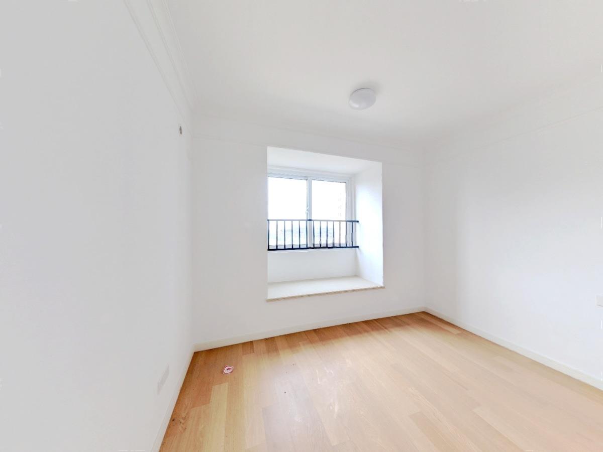 中海碧林湾 3室2厅2卫 113.74m&sup2;