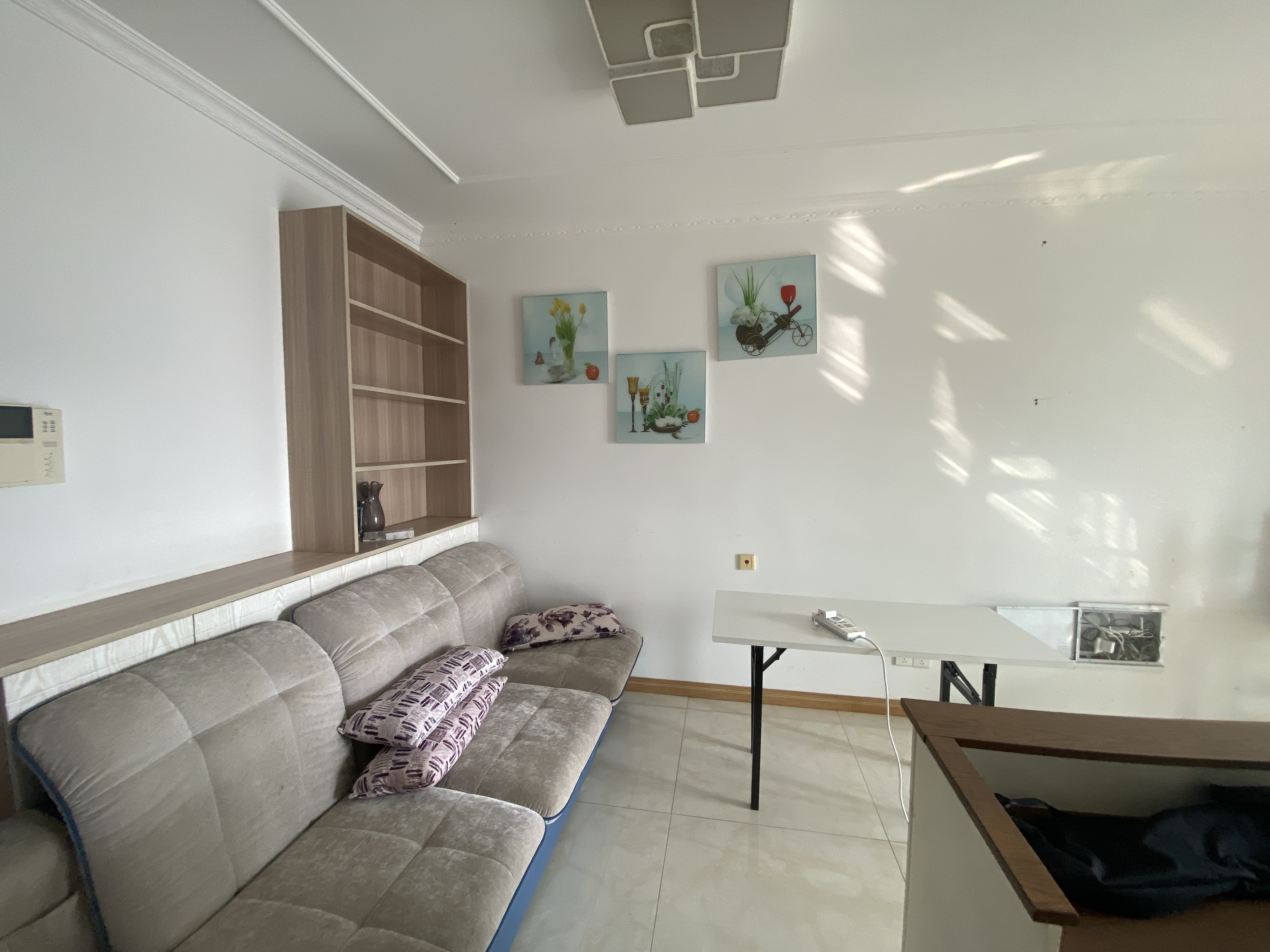 中海碧林湾 3室2厅1卫 96m²