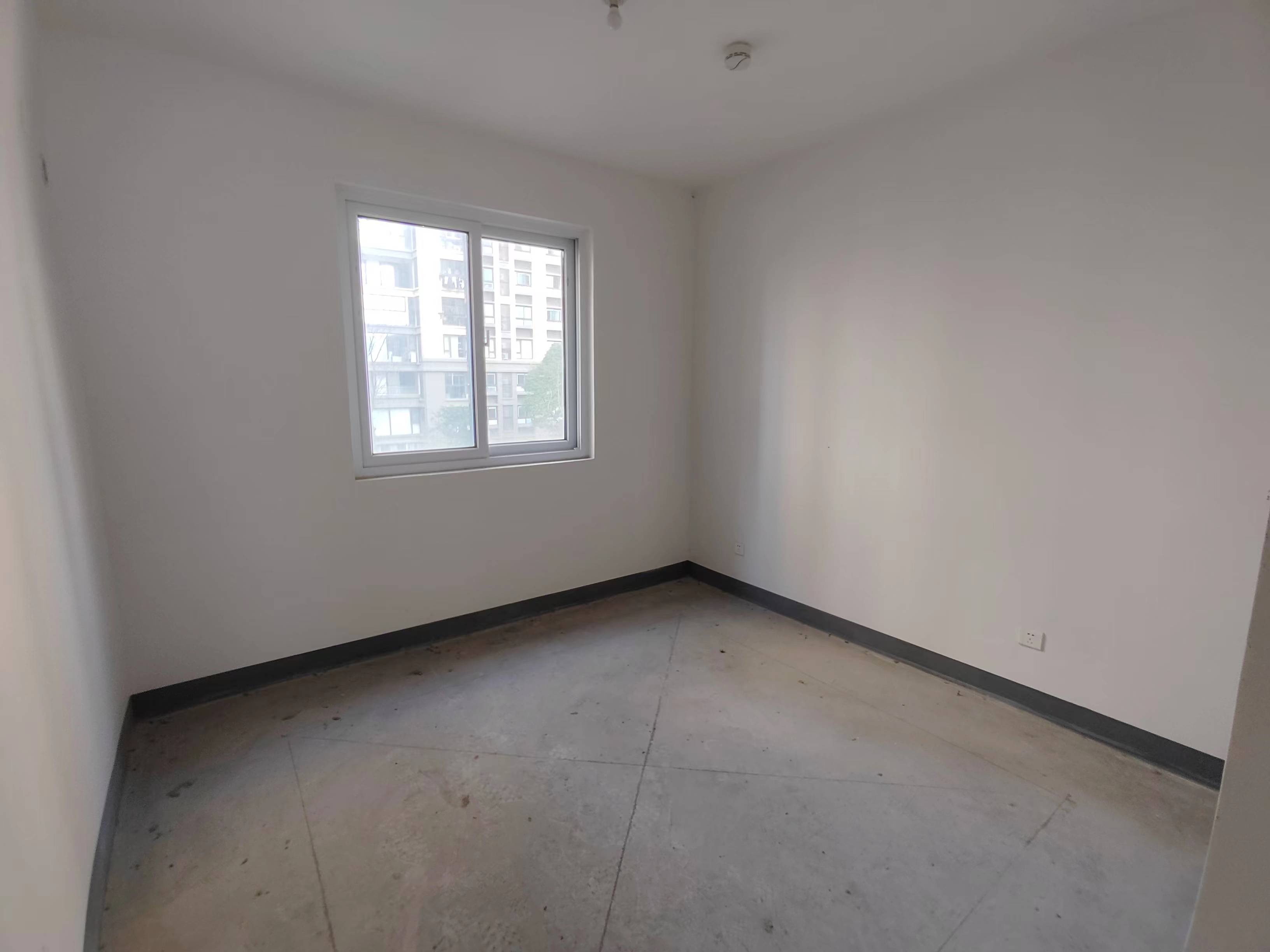 新城香溢紫郡 4室2厅2卫 140.00m&sup2;