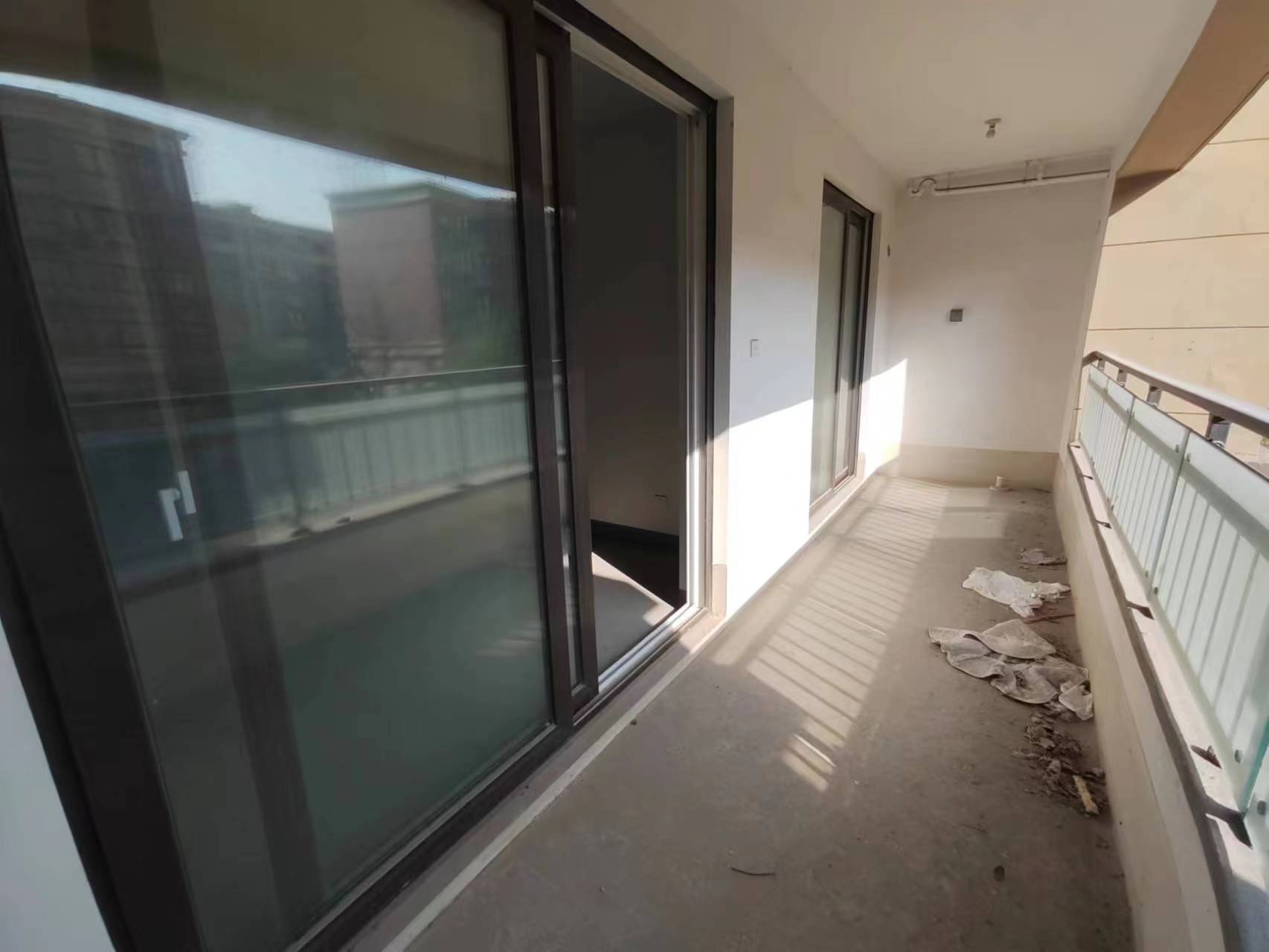 新城香溢紫郡 4室2厅2卫 140.00m&sup2;