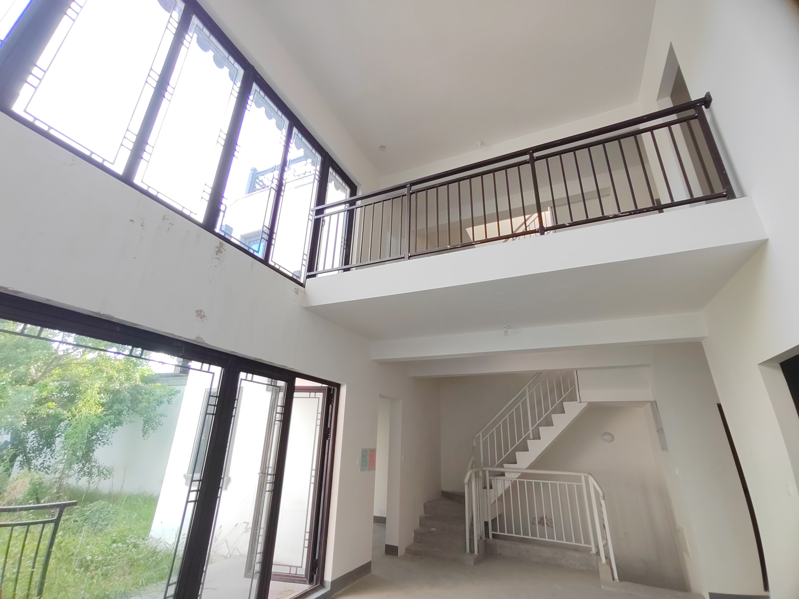 融创盛和九里桃源 4室2厅3卫 197m²