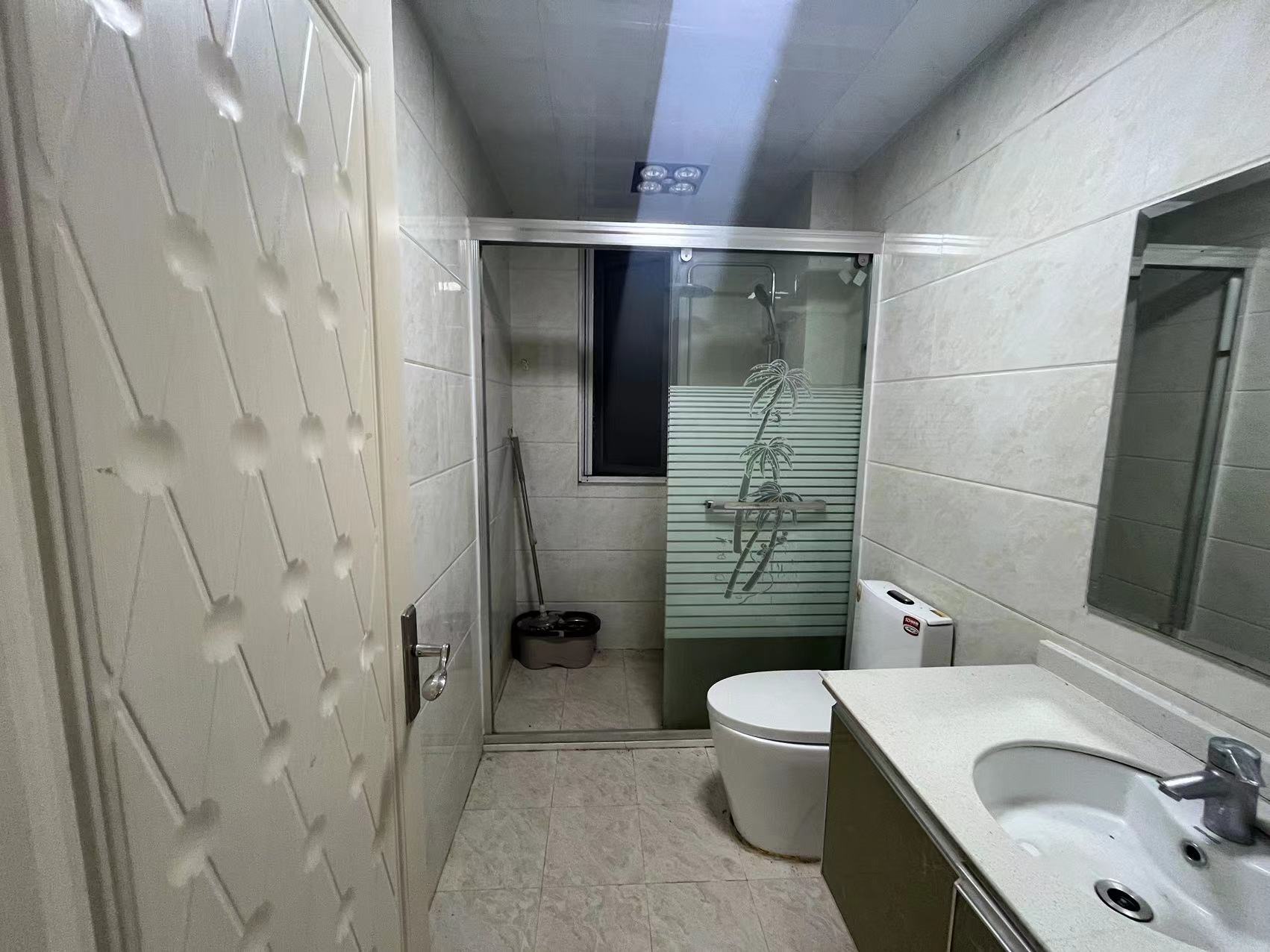 中海碧林湾 3室2厅1卫 96.00m&sup2;