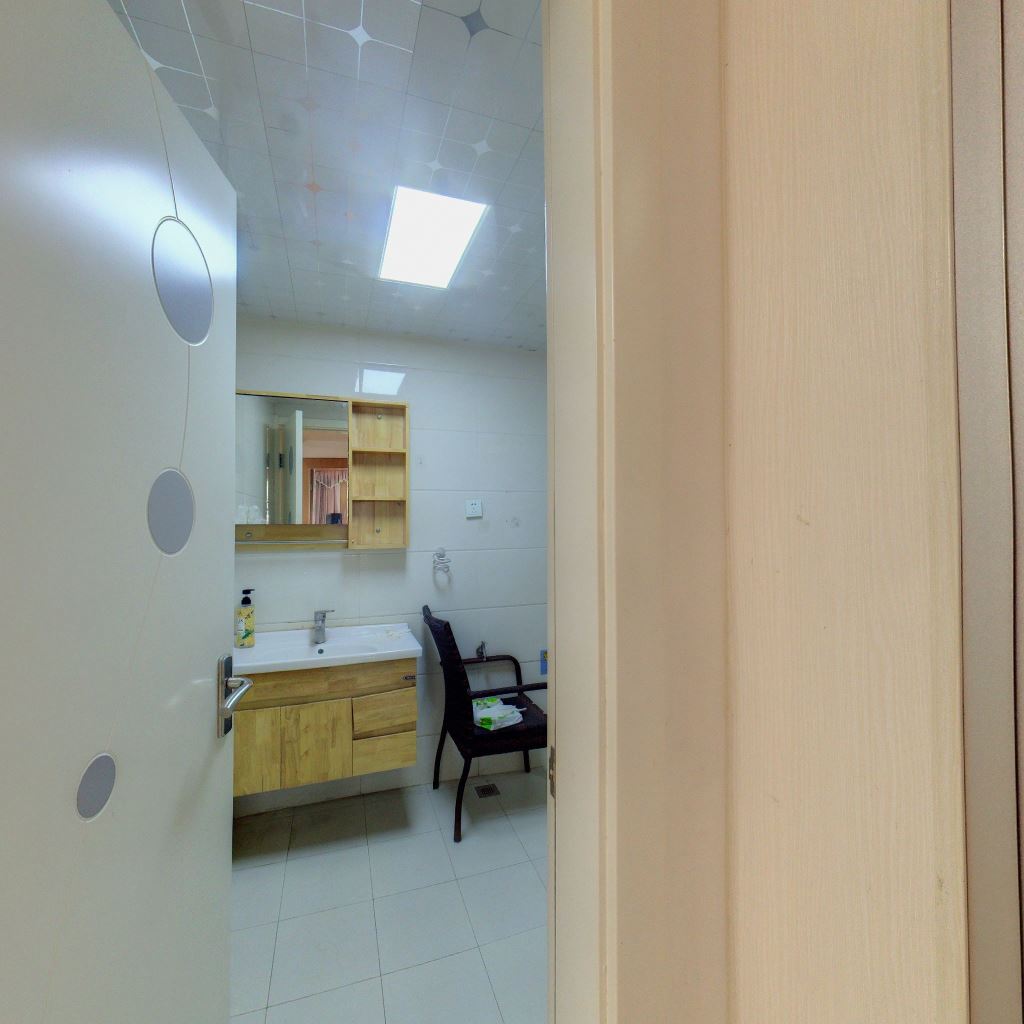 文峰花苑 2室1厅1卫 80m&sup2;