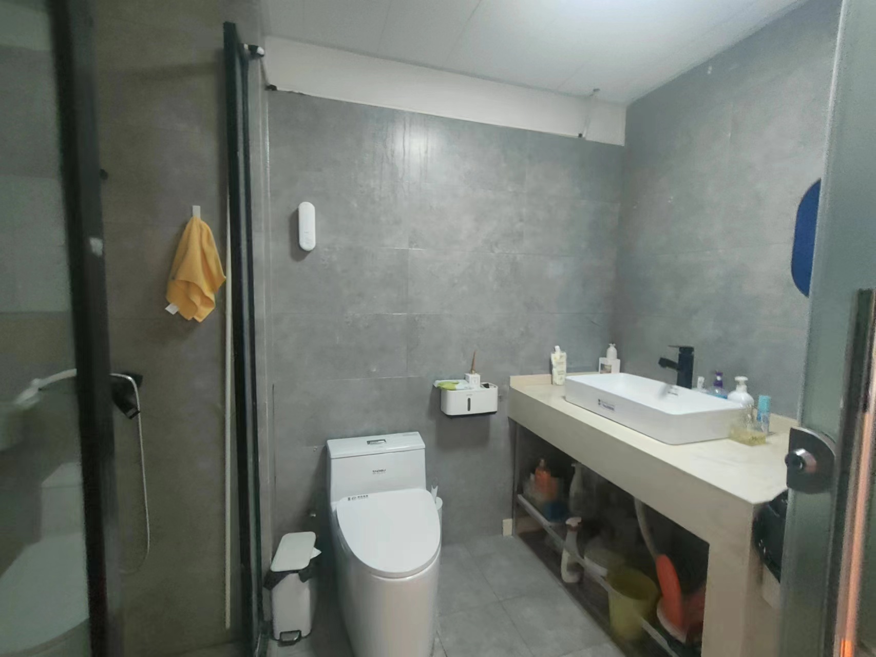 凤凰文化广场 2室2厅1卫 145.14m&sup2;