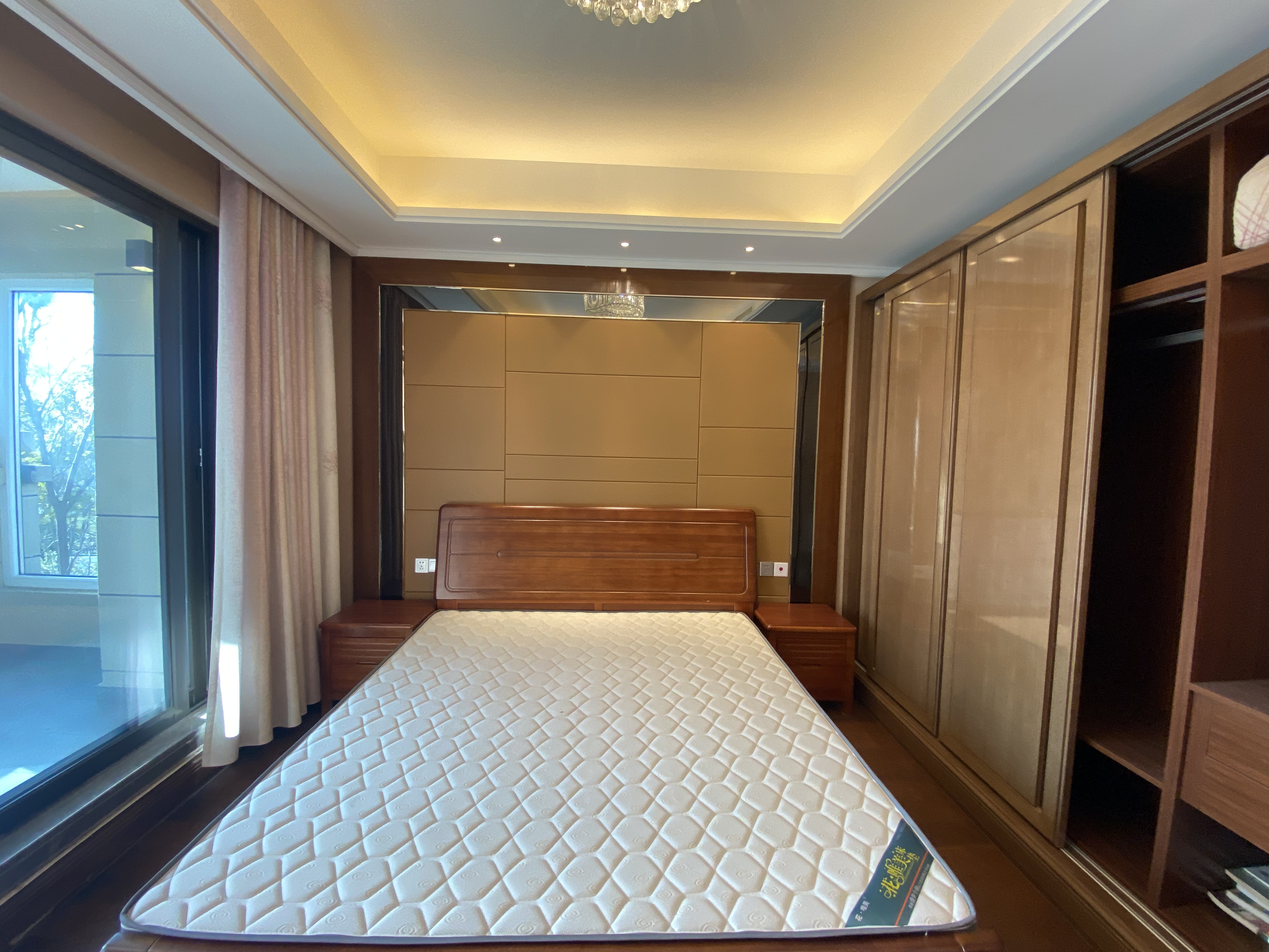恒大御澜庭 3室2厅2卫 132m&sup2;