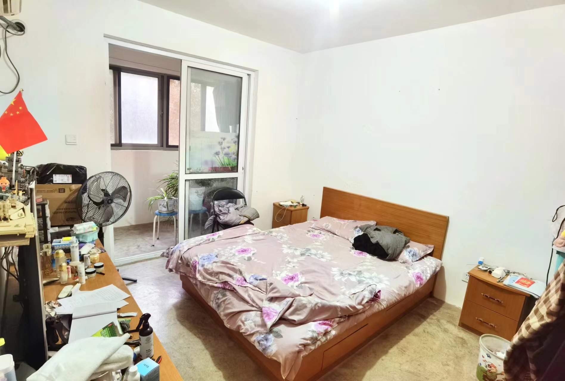 世濠花园 2室1厅1卫 85m²
