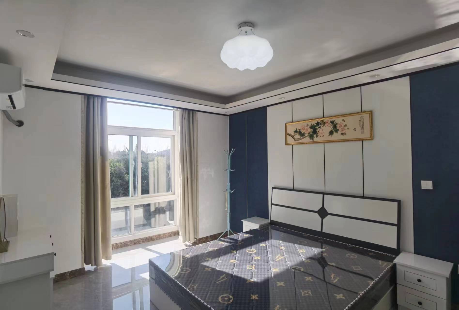 源兴花苑南区 3室1厅1卫 103.00m&sup2;