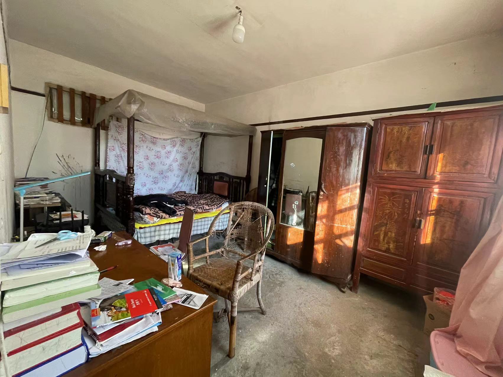 南山新村 3室2厅1卫 101m&sup2;