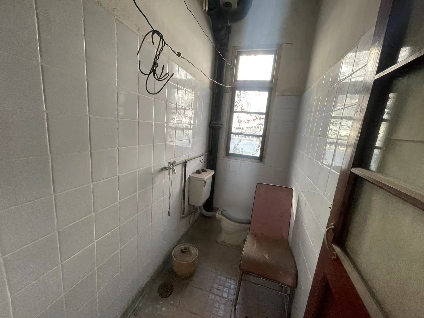 南山新村 3室2厅1卫 101m&sup2;