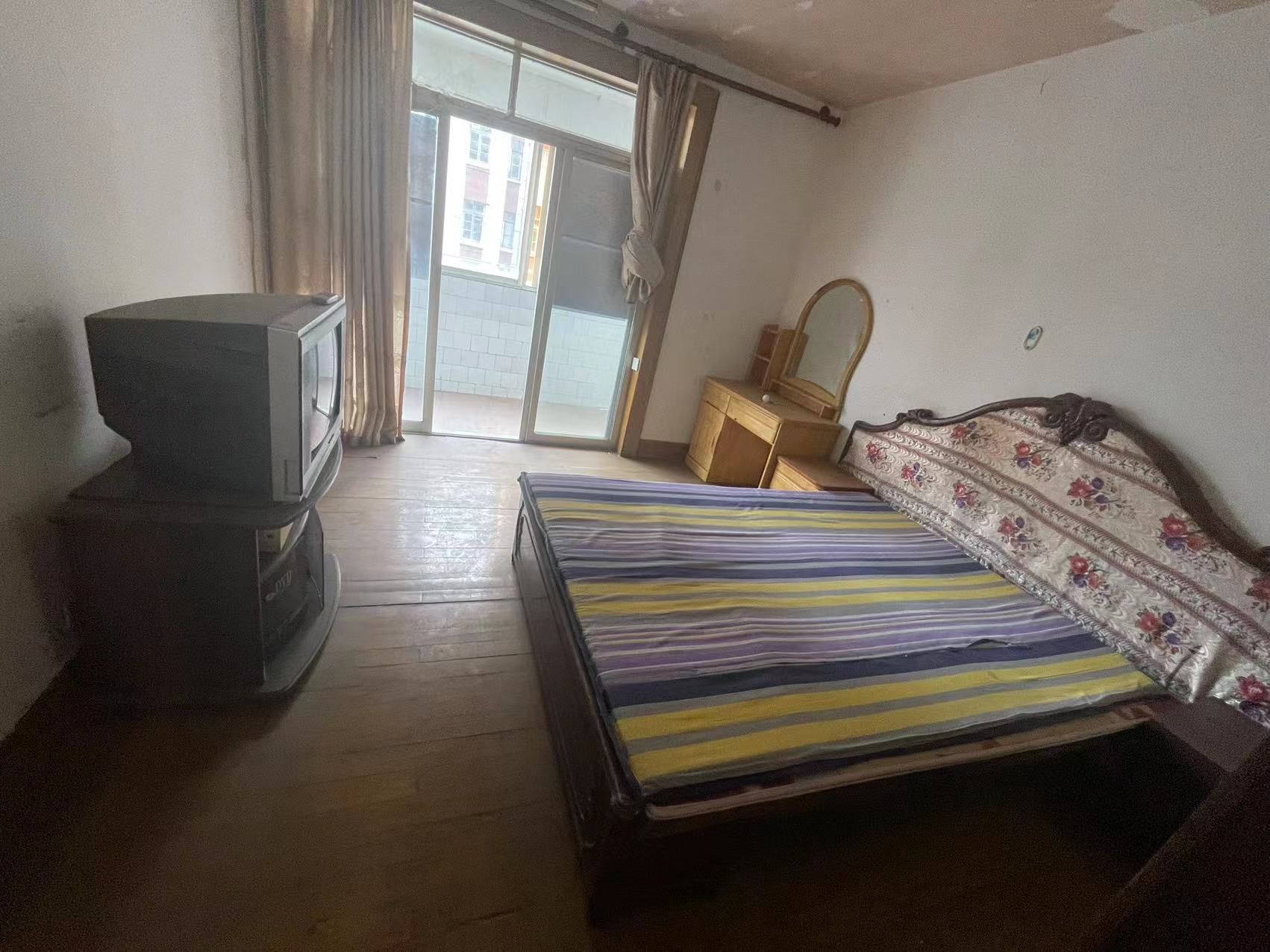 陈家小园东区 1室1厅1卫 47m&sup2;