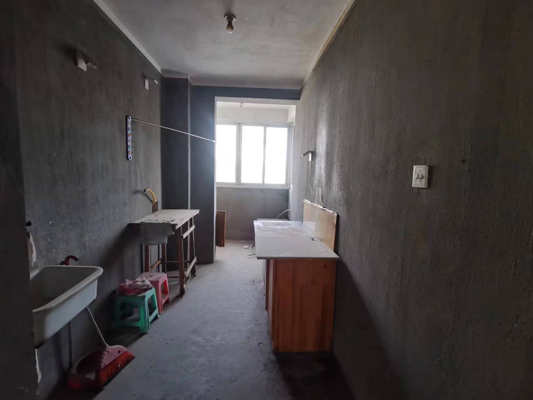 永兴佳园二期 3室2厅1卫 110m&sup2;