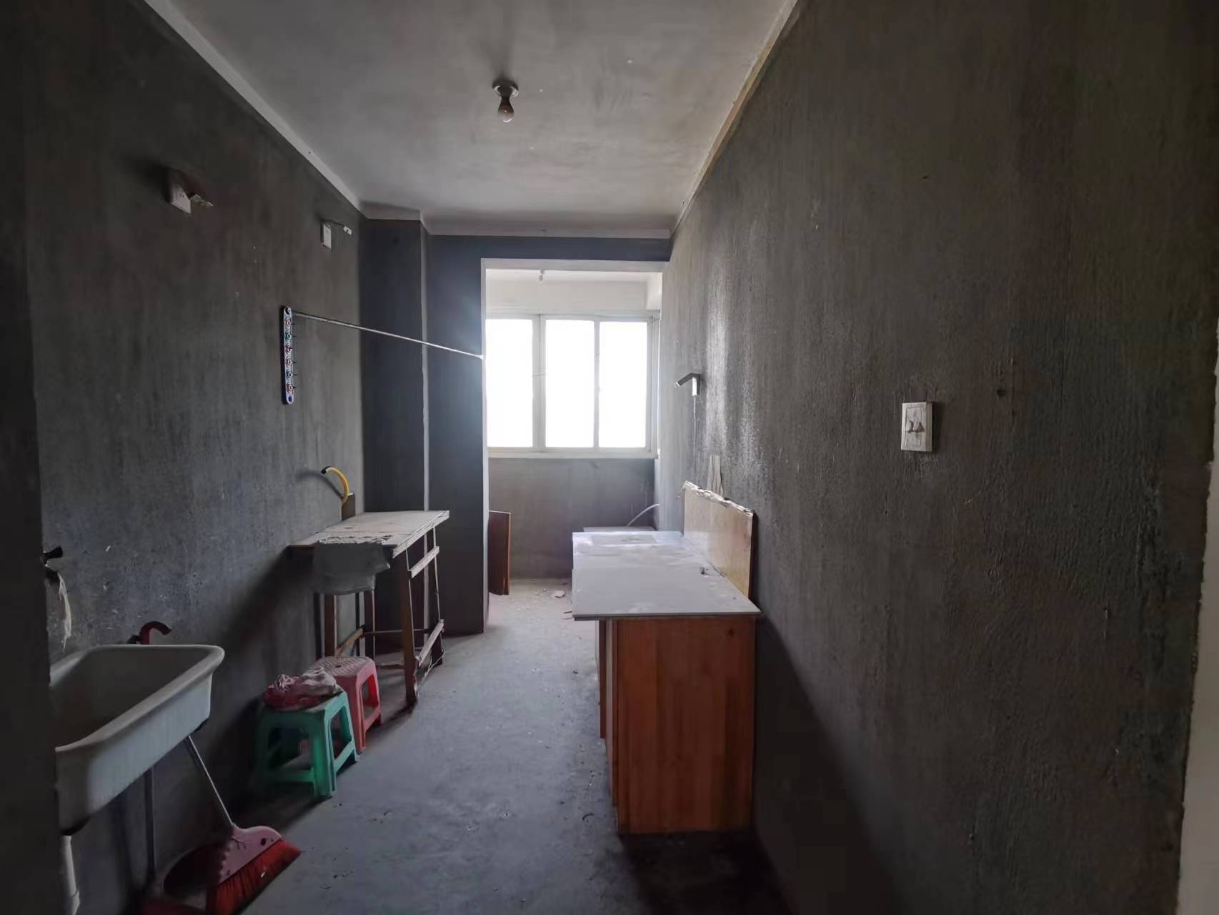永兴佳园二期 3室2厅1卫 110m&sup2;