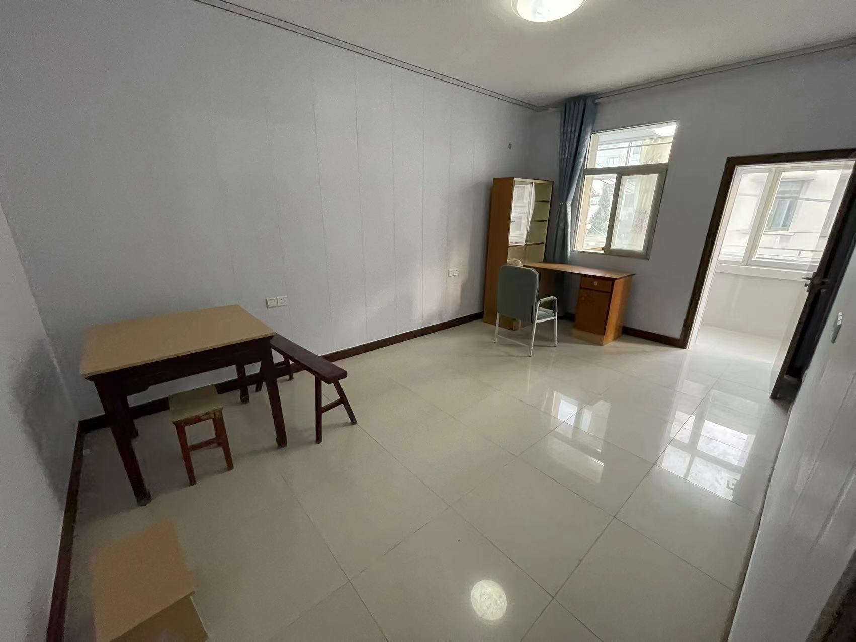 市委新村 3室1厅1卫 78m&sup2;