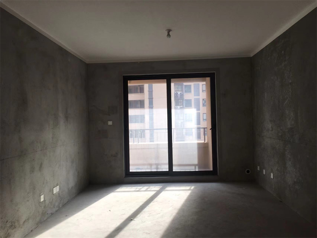 保利香槟国际 3室1厅1卫 115m&sup2;