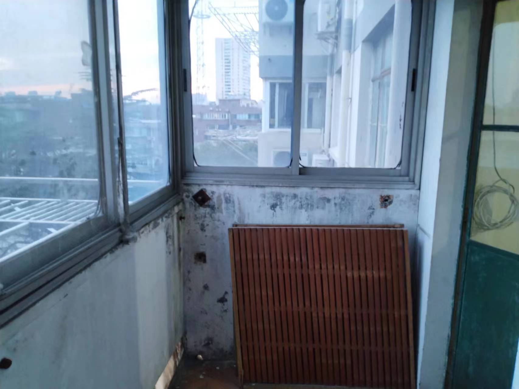 起凤园 2室1厅1卫 63.67m&sup2;