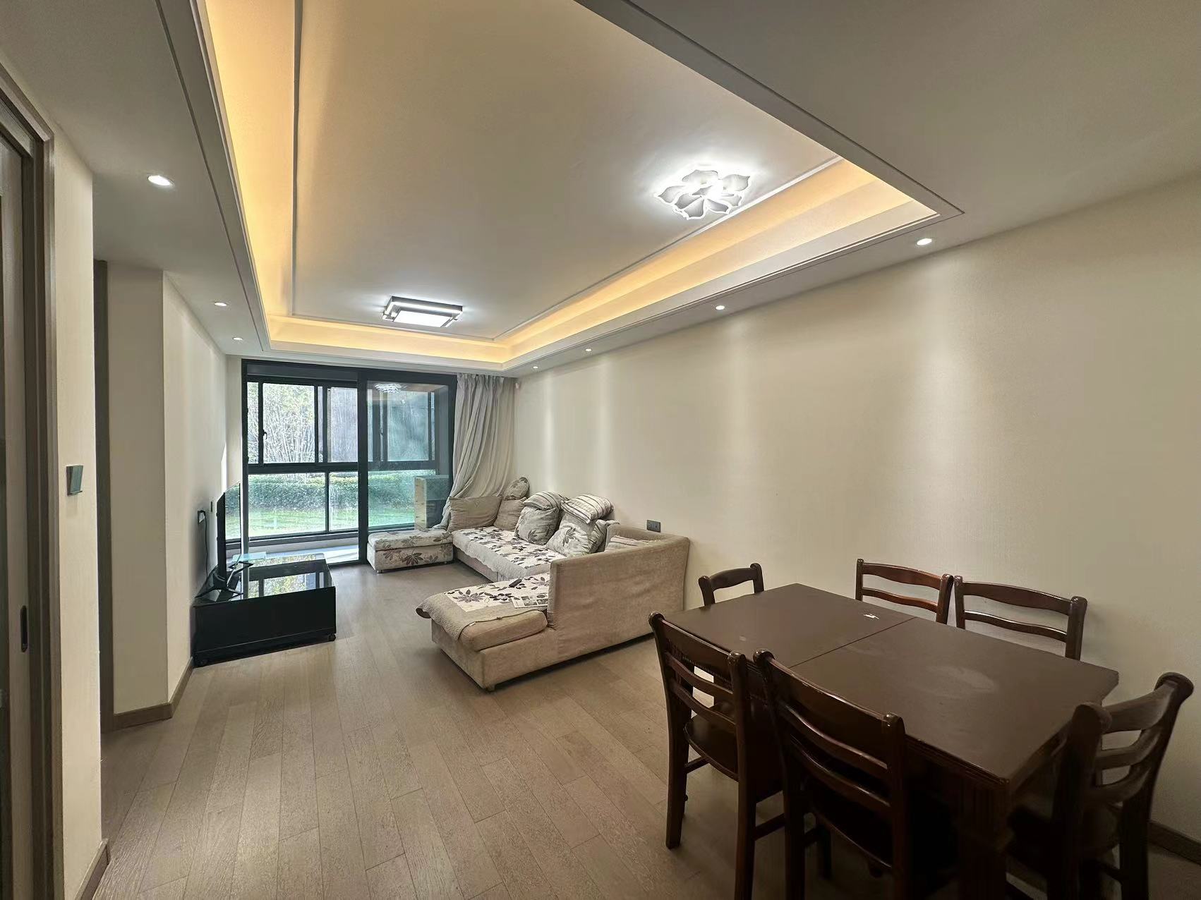 万科时代之光 3室2厅1卫 93m²