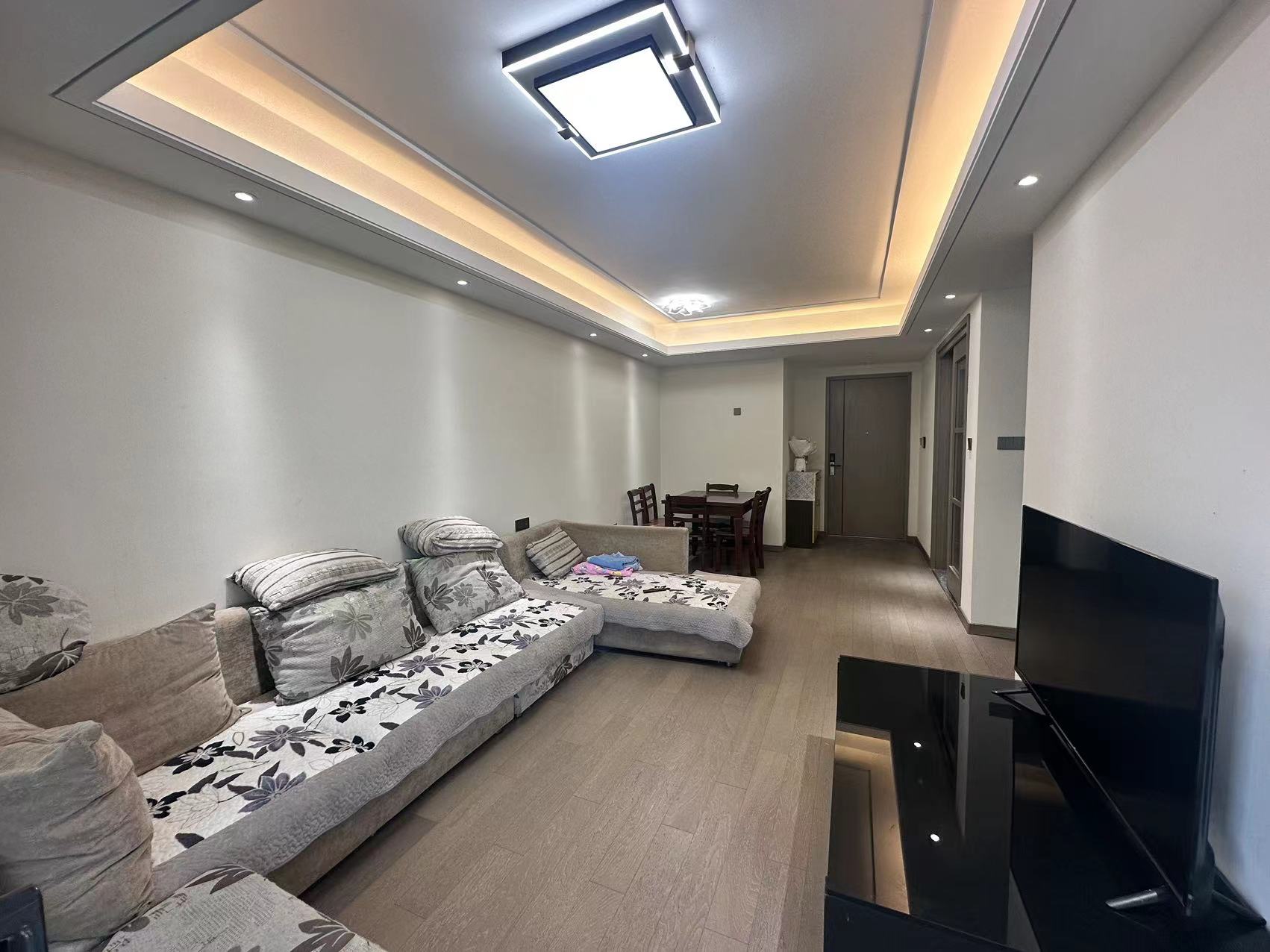 万科时代之光 3室2厅1卫 93m²