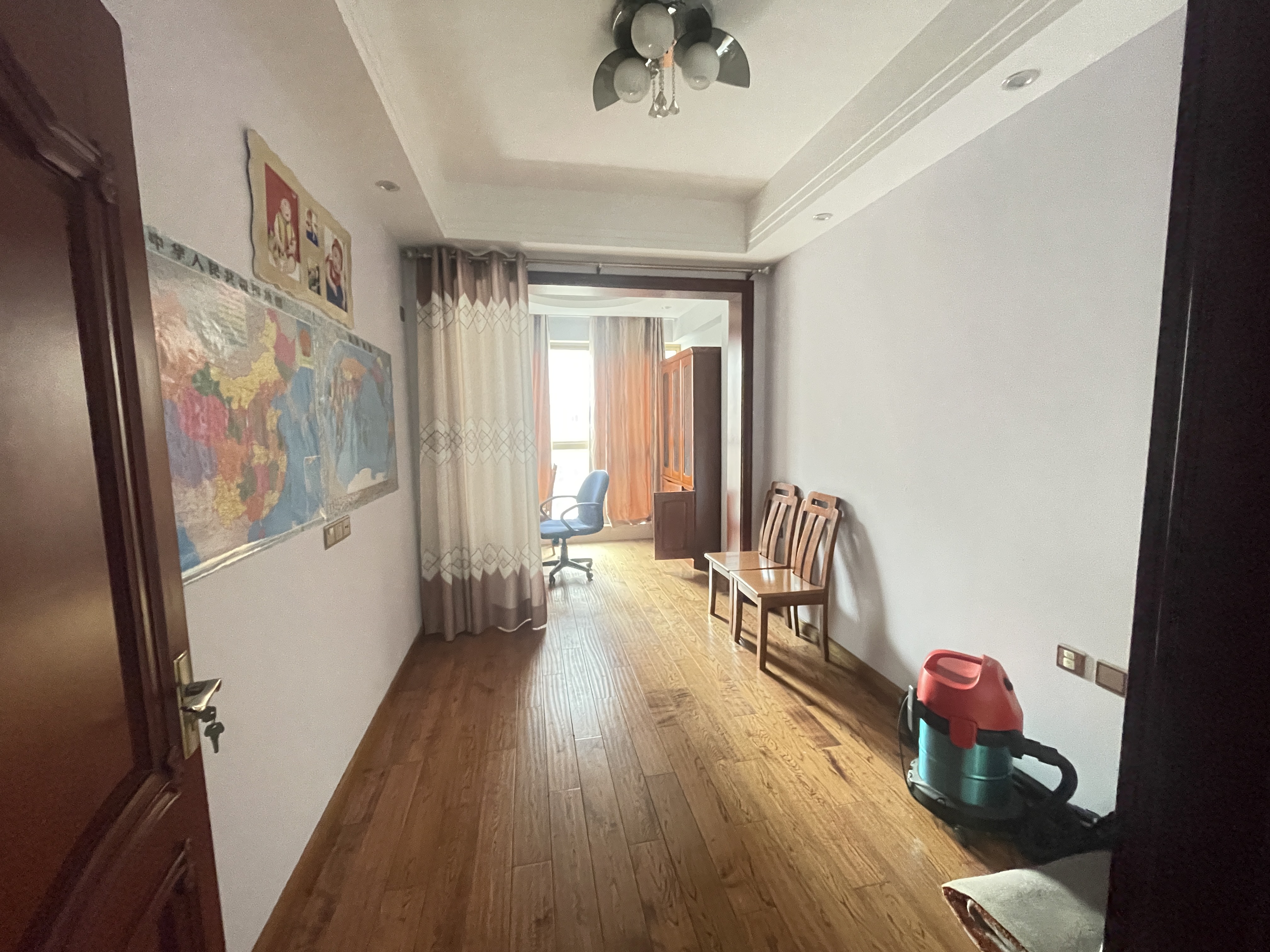 恒盛豪庭 3室2厅2卫 133m&sup2;