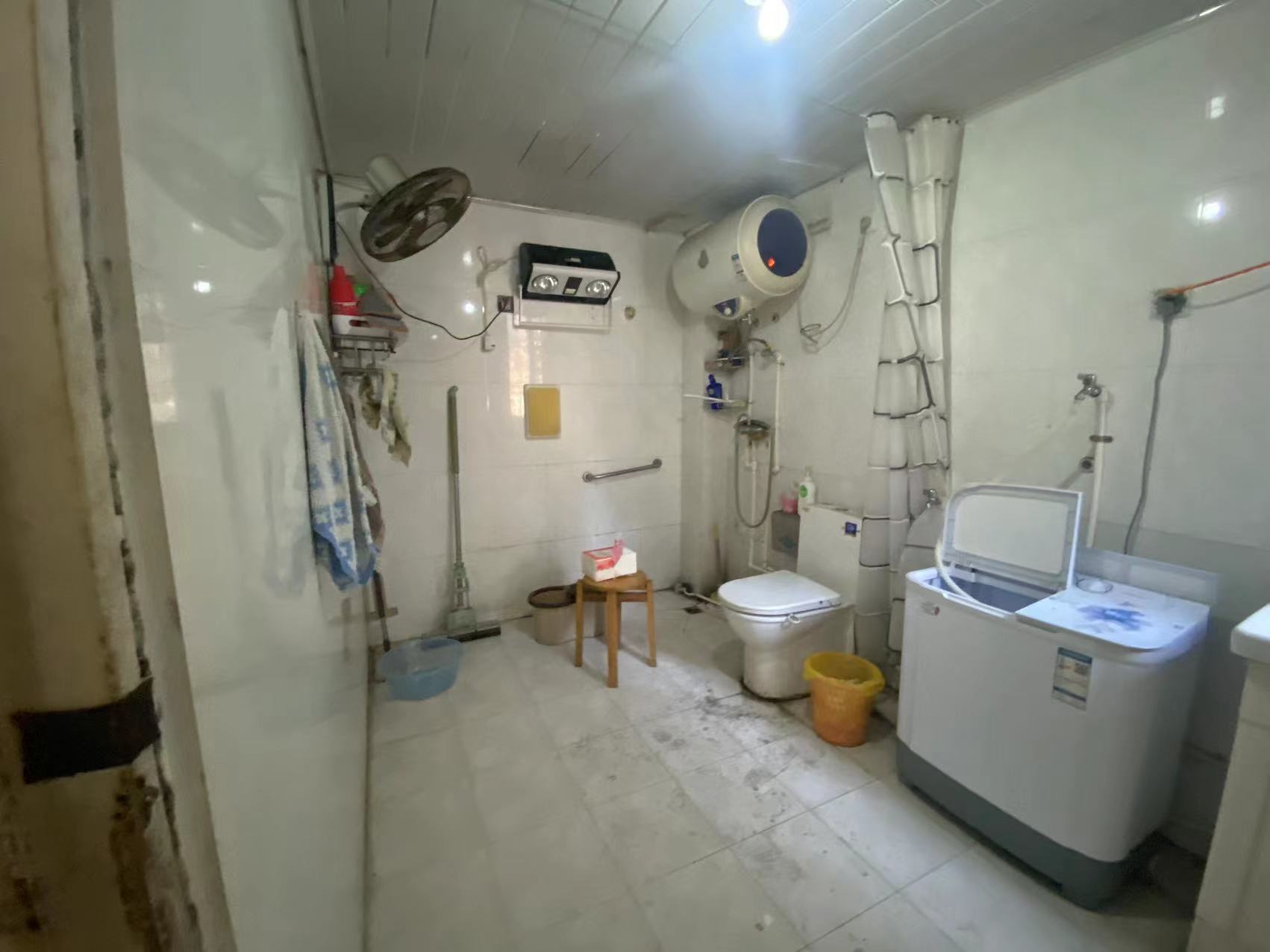 外滩北苑 2室2厅1卫 93.00m&sup2;